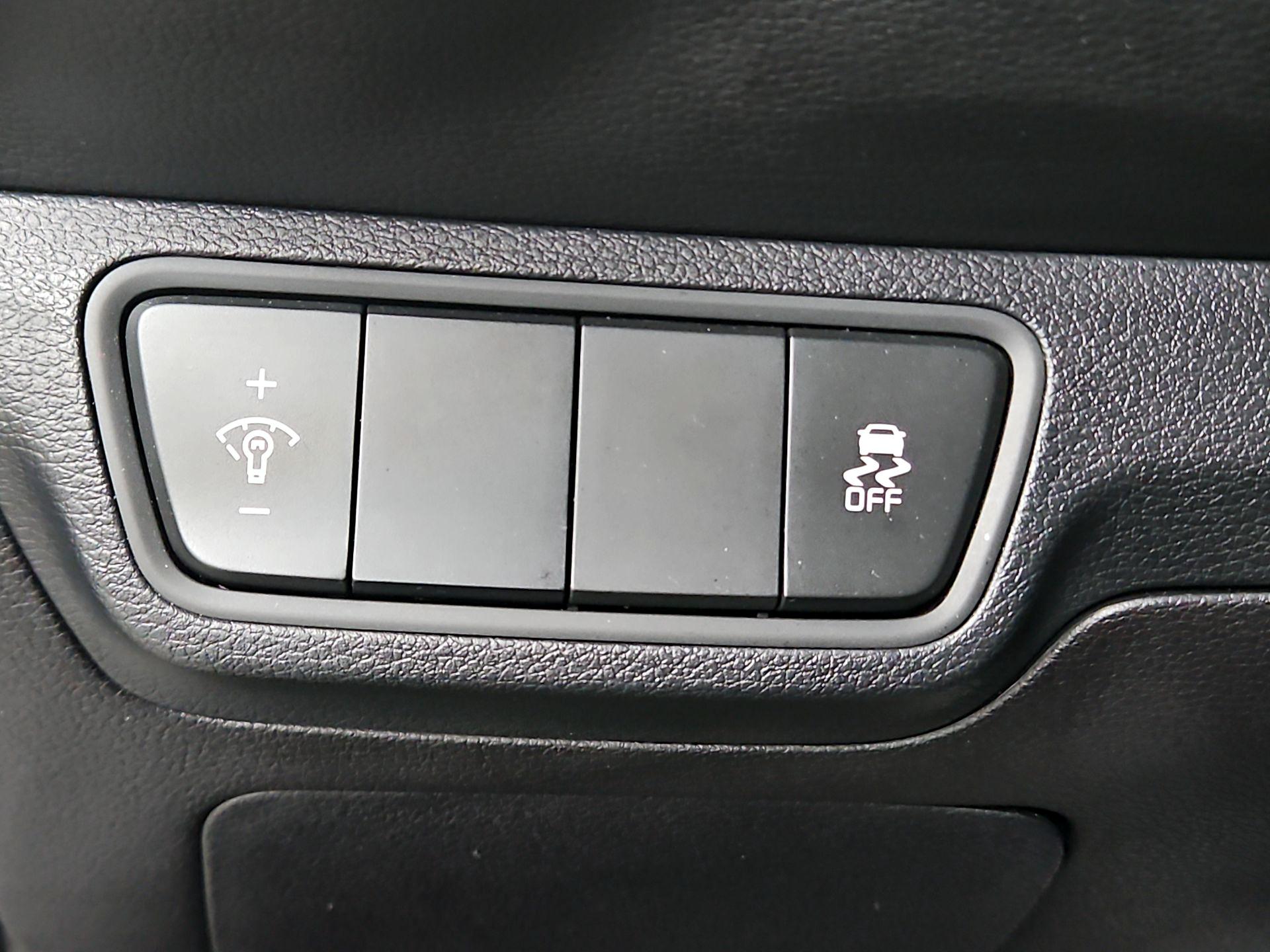 Thumbnail: 2024 Kia Forte - 13