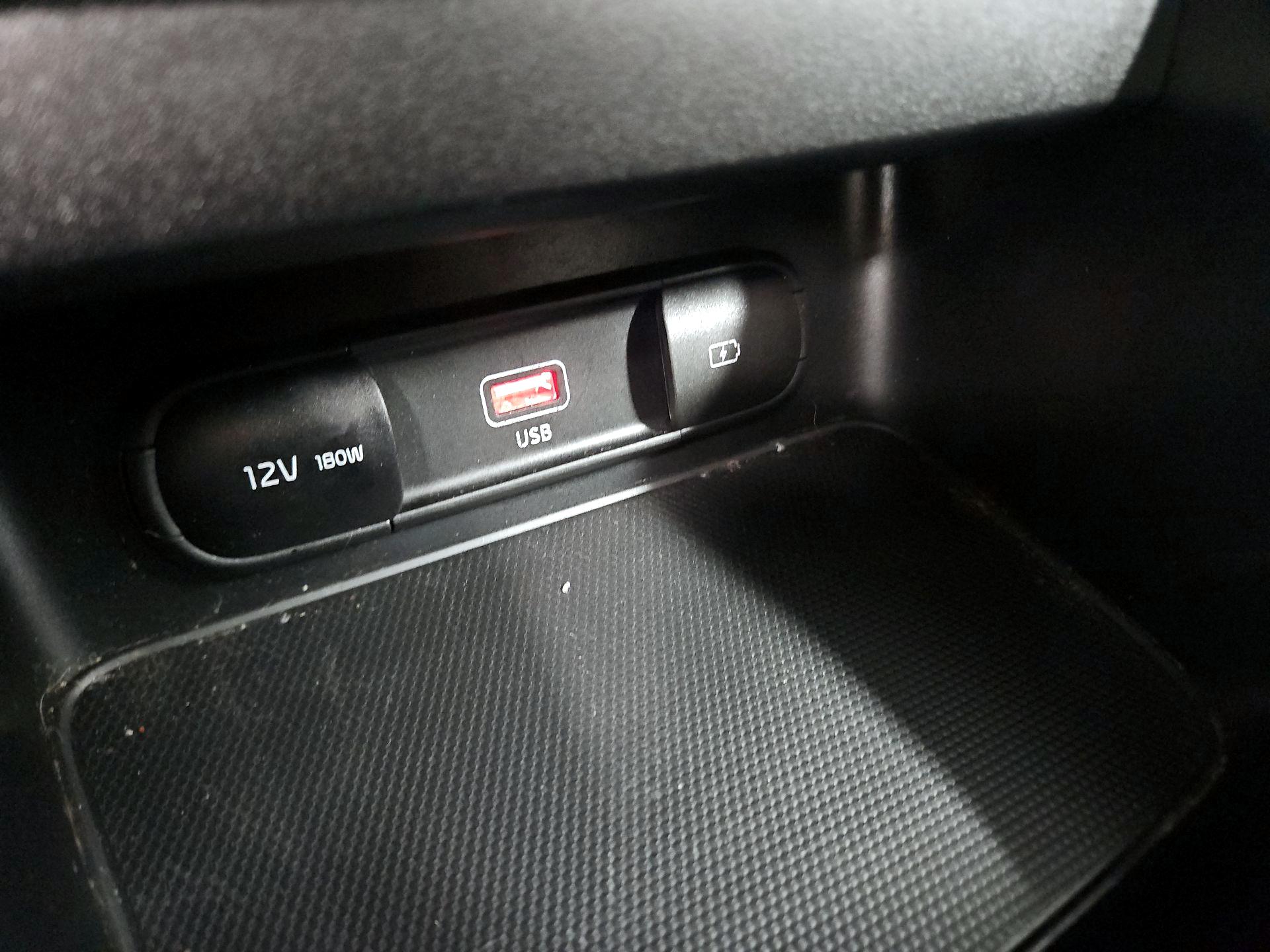 Thumbnail: 2024 Kia Forte - 18