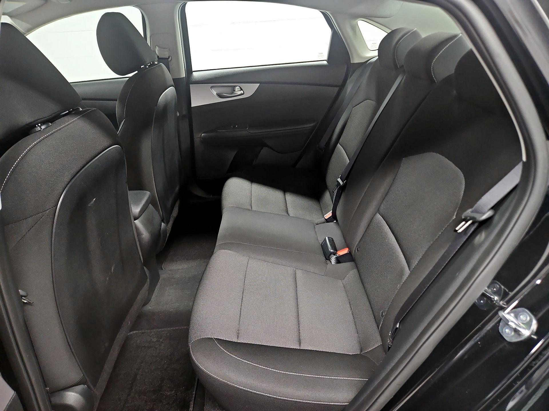 Thumbnail: 2024 Kia Forte - 19