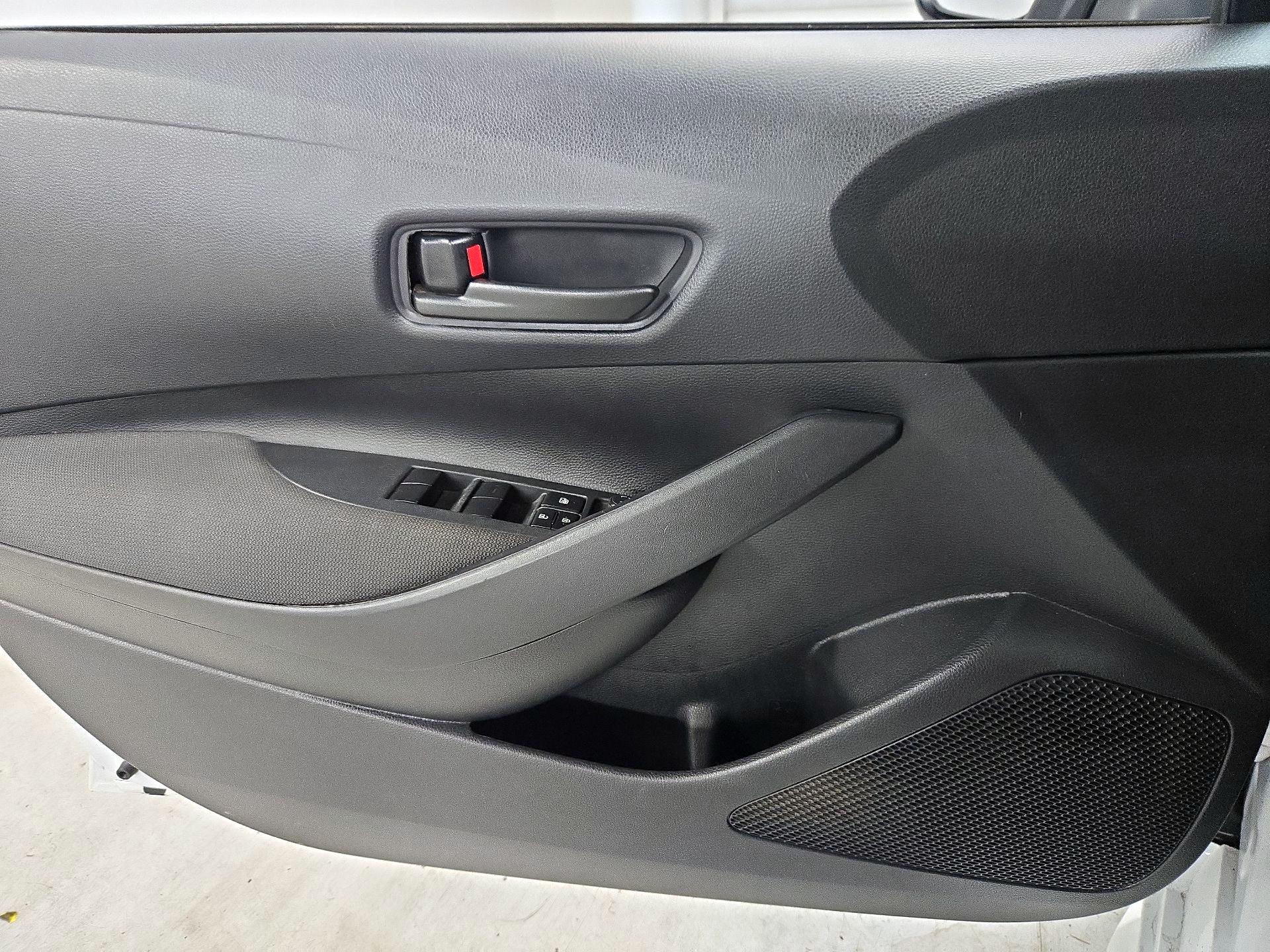 Thumbnail: 2025 Toyota Corolla - 12