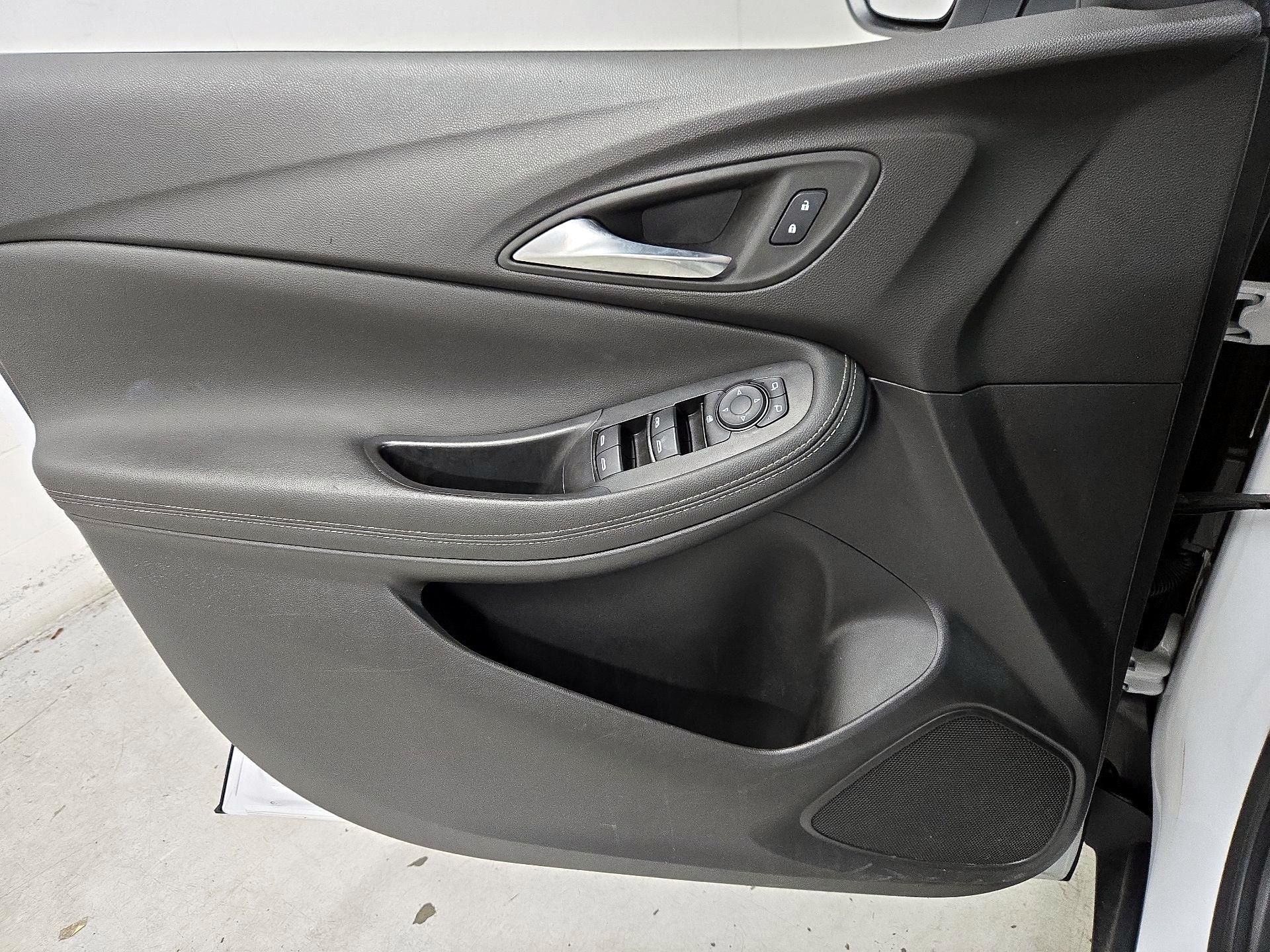 Thumbnail: 2024 Buick Encore GX - 12