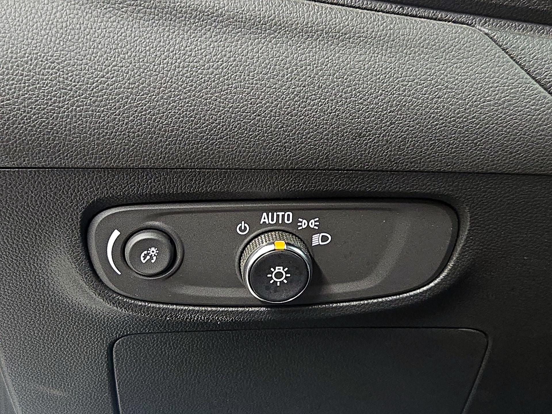 Thumbnail: 2024 Buick Encore GX - 13