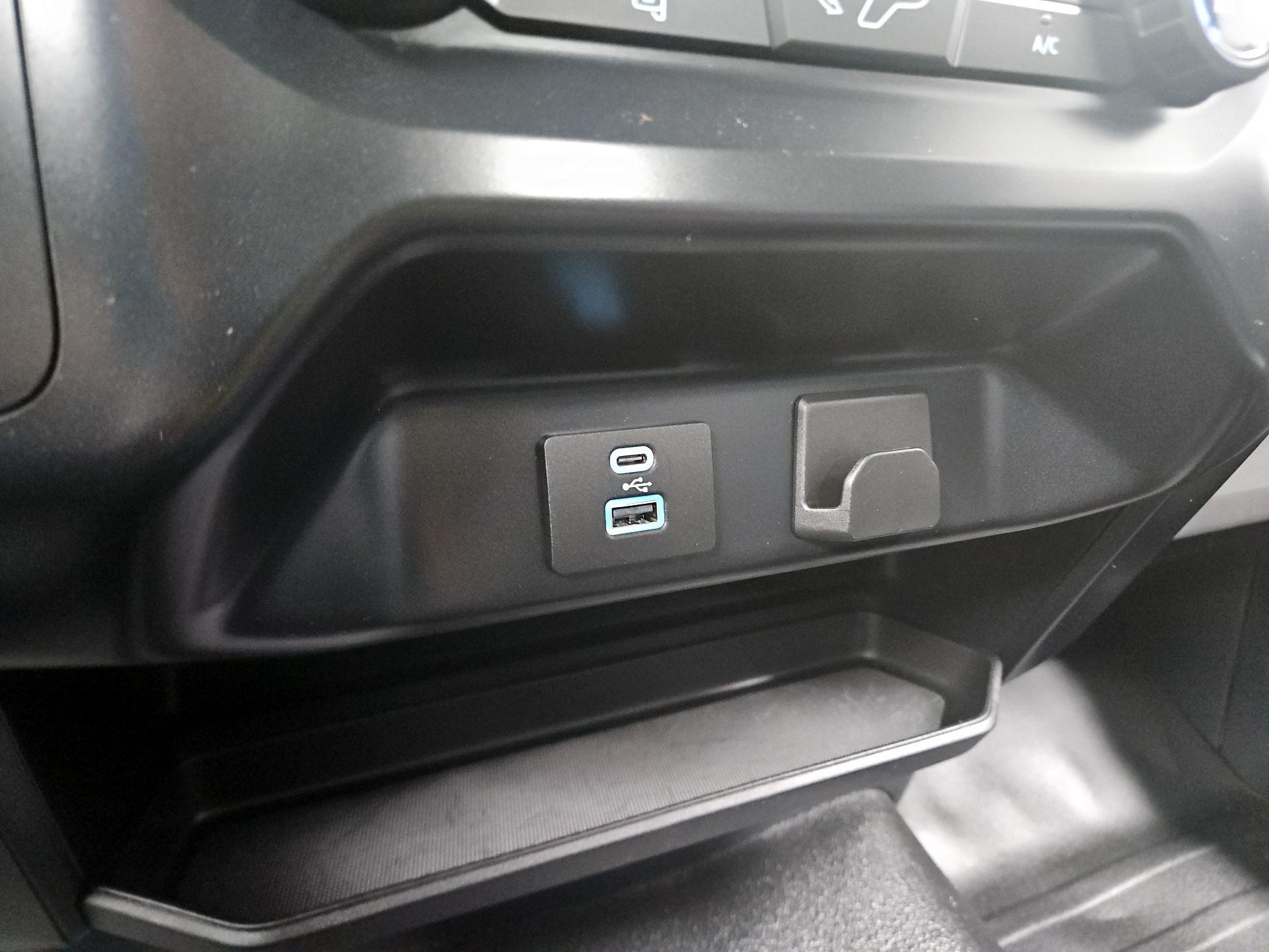 Thumbnail: 2023 Ford F-150 - 18