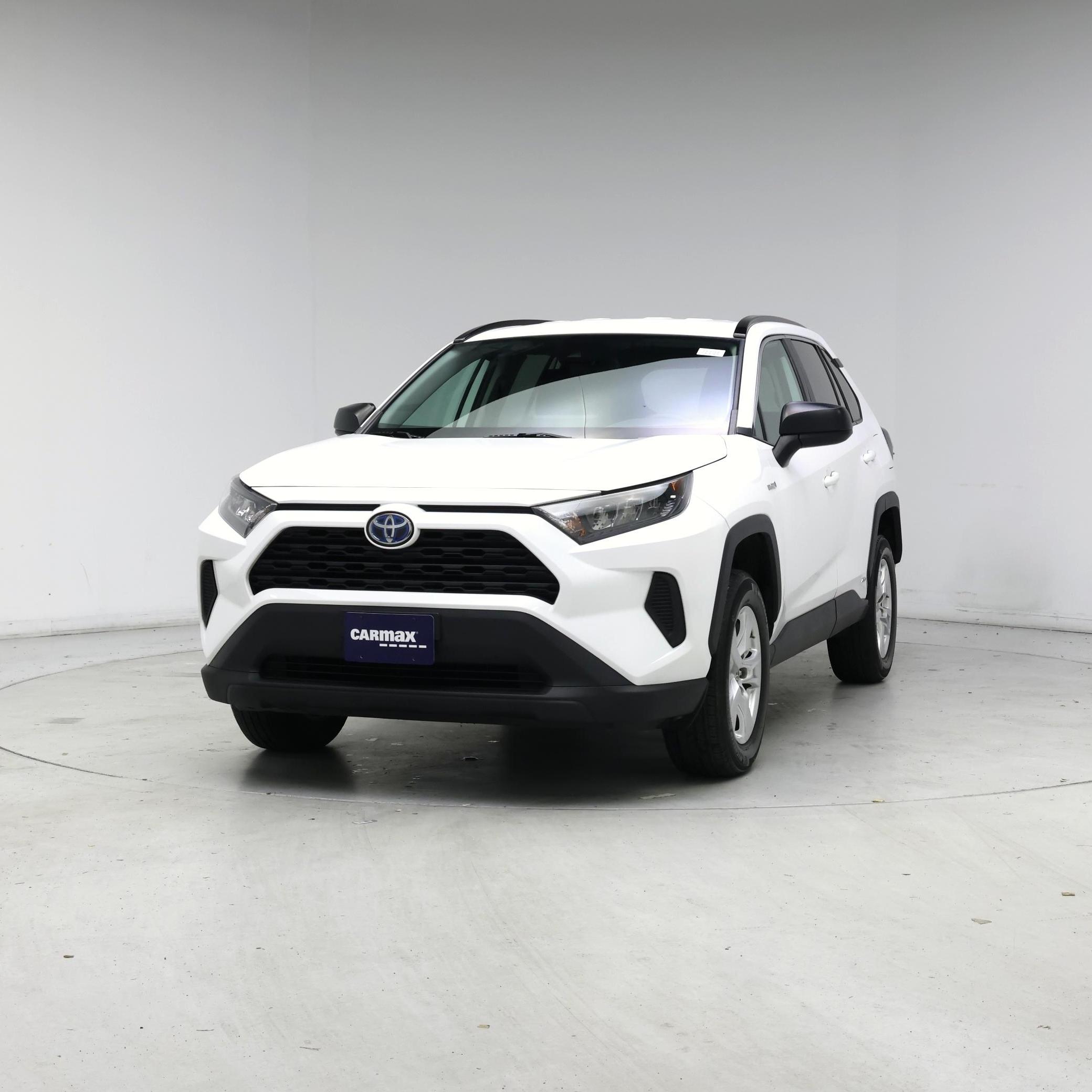 Thumbnail: 2021 Toyota RAV4 - 4