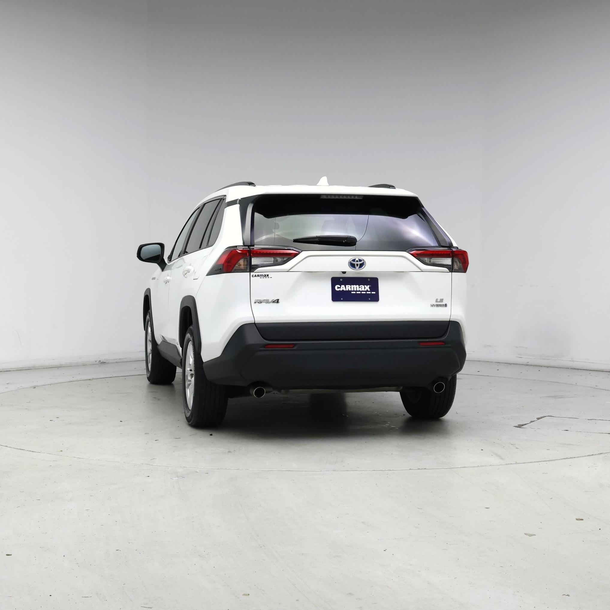 Thumbnail: 2021 Toyota RAV4 - 6