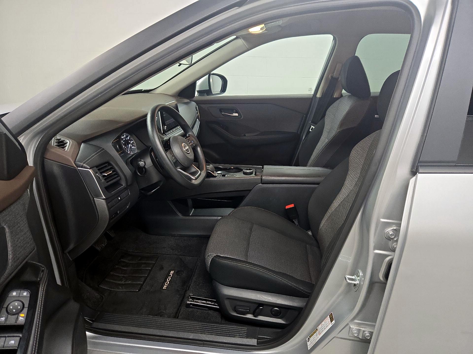 Thumbnail: 2023 Nissan Rogue - 11