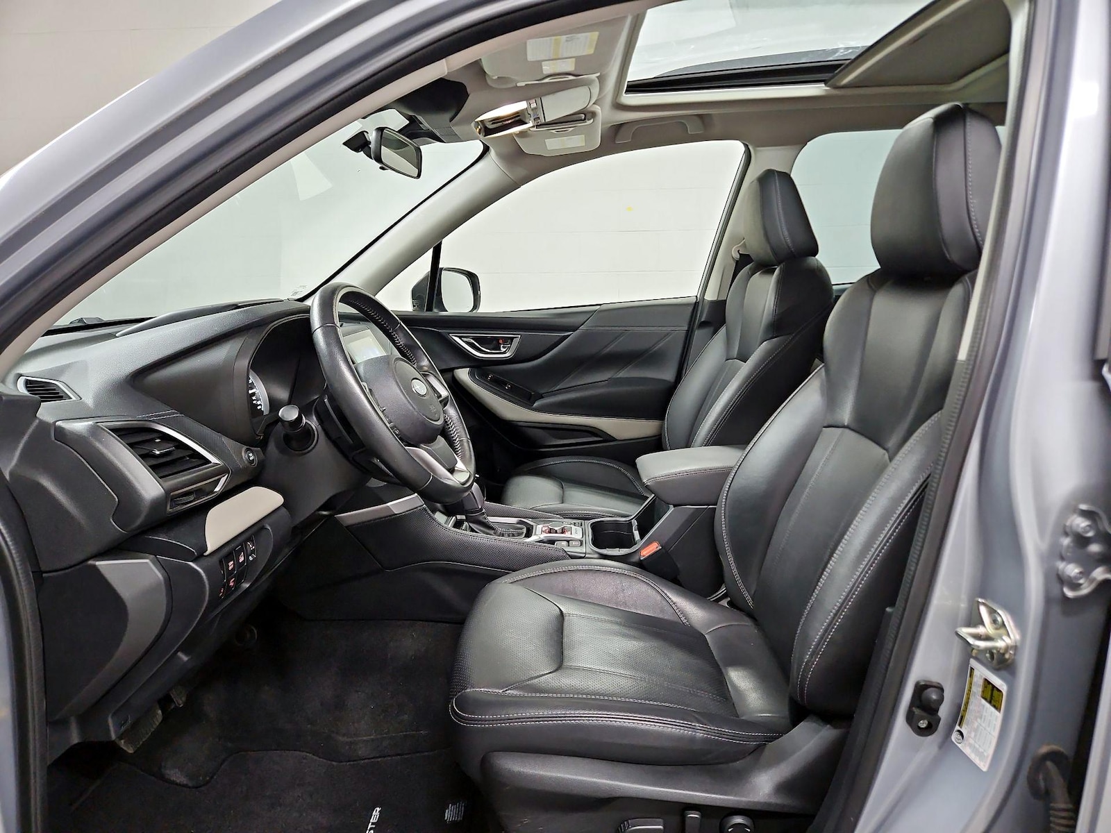 2022 Subaru Forester Limited - Photo 12