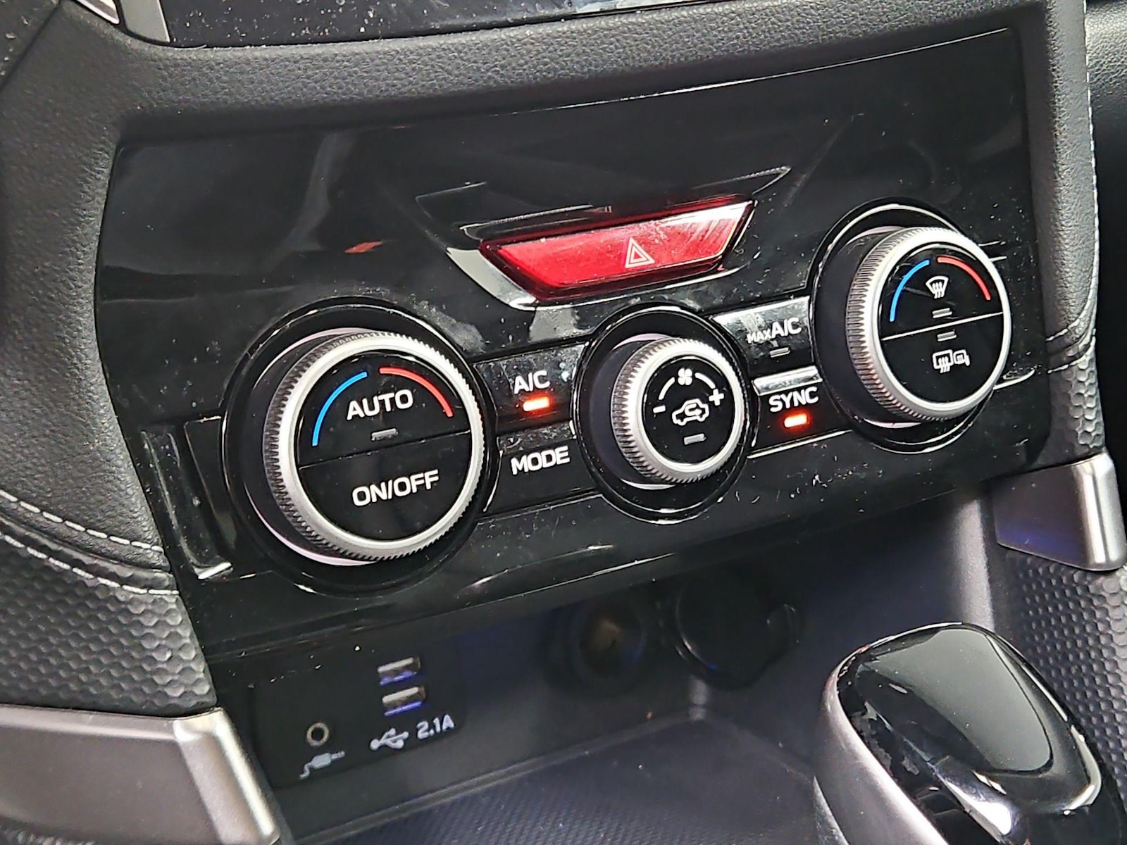 2022 Subaru Forester Limited - Photo 17