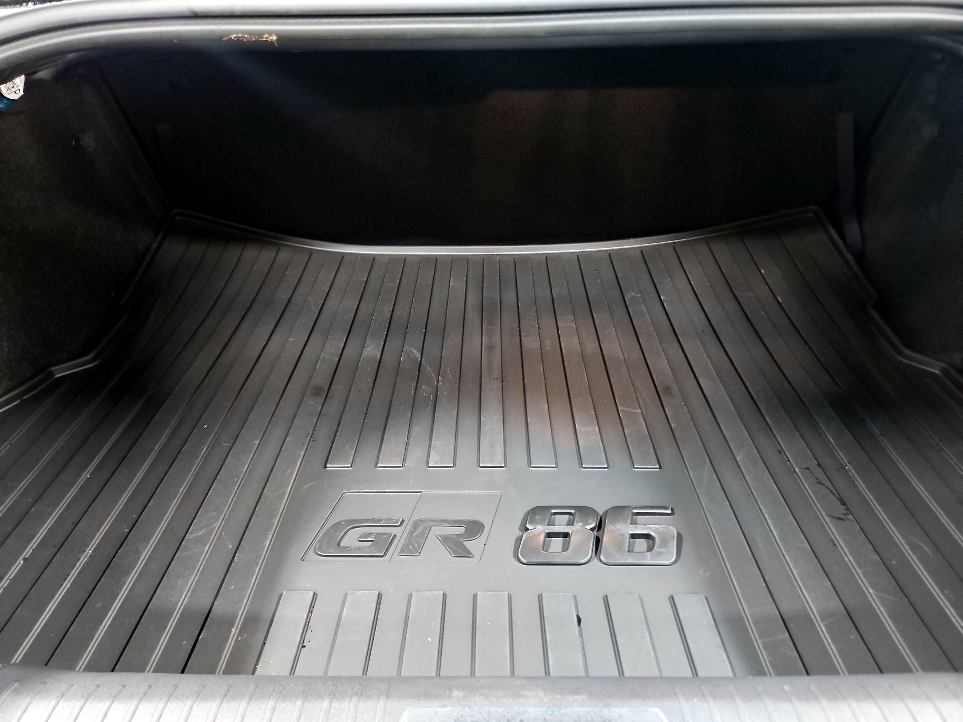 Thumbnail: 2025 Toyota GR86 - 20