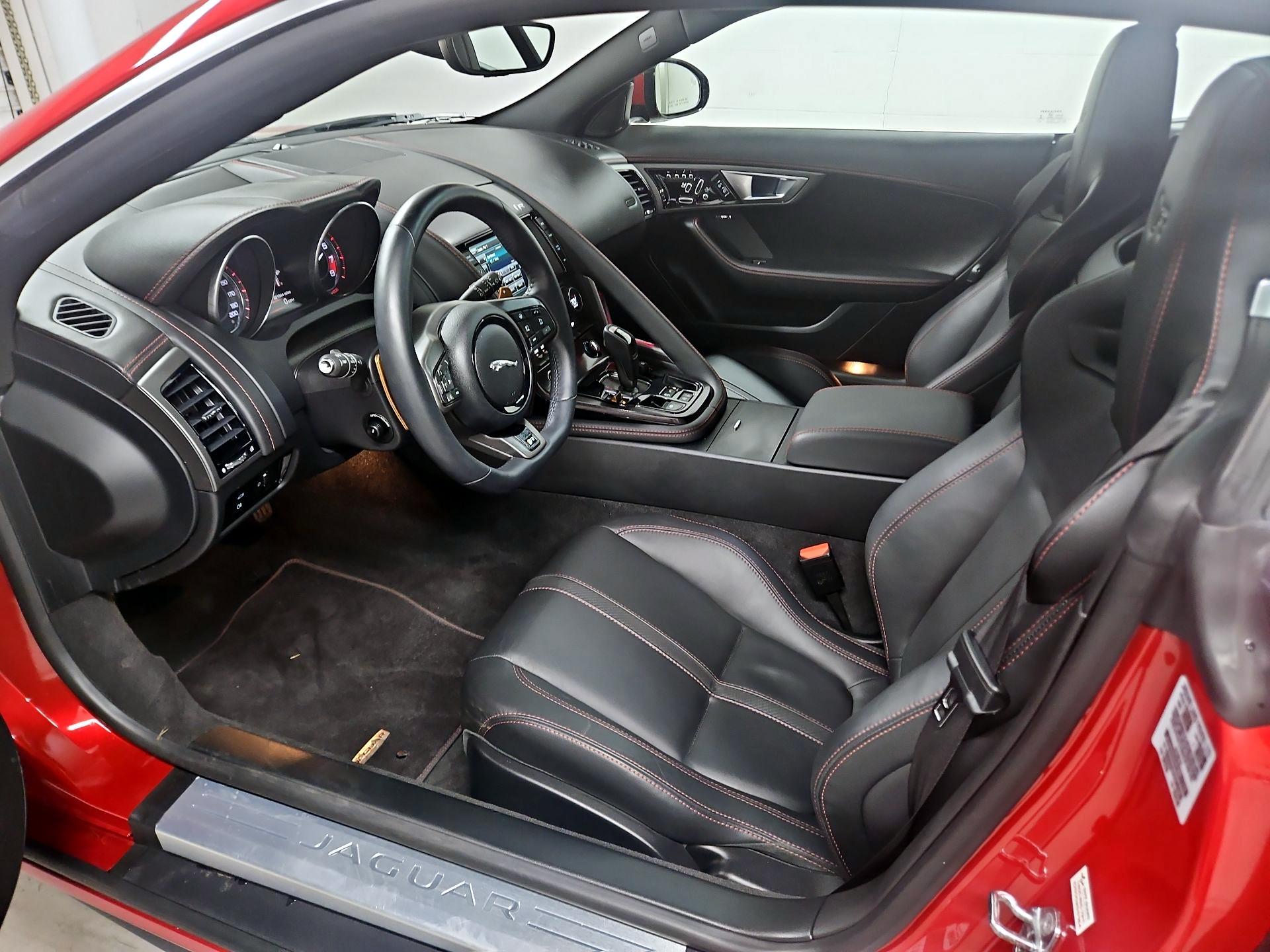 Thumbnail: 2015 Jaguar F-Type - 11