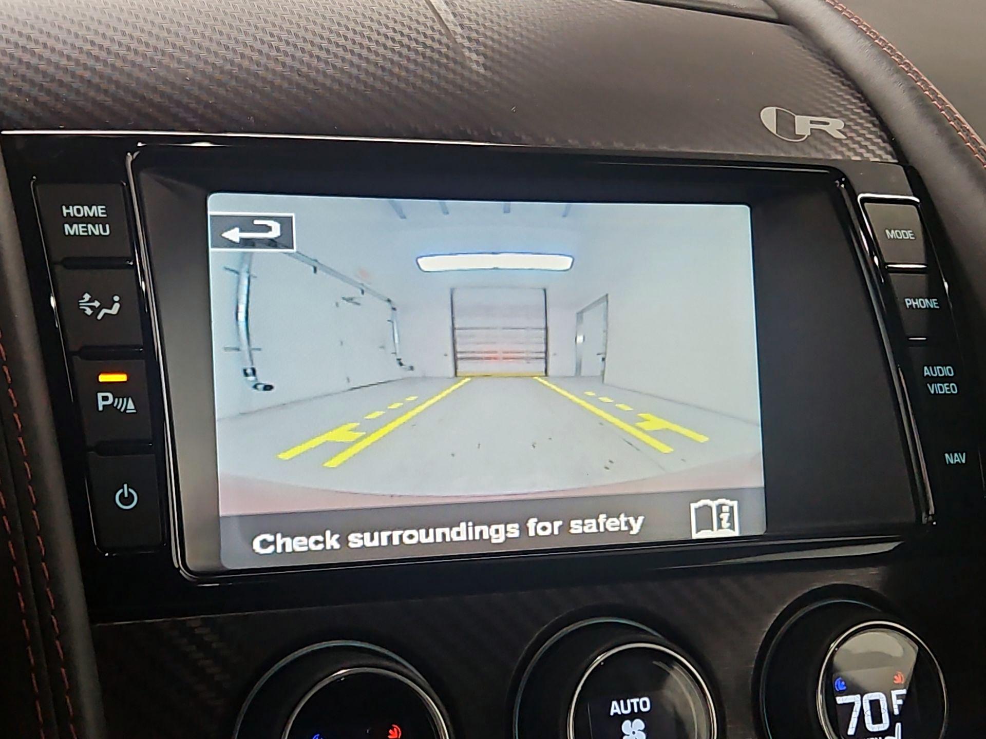 Thumbnail: 2015 Jaguar F-Type - 15