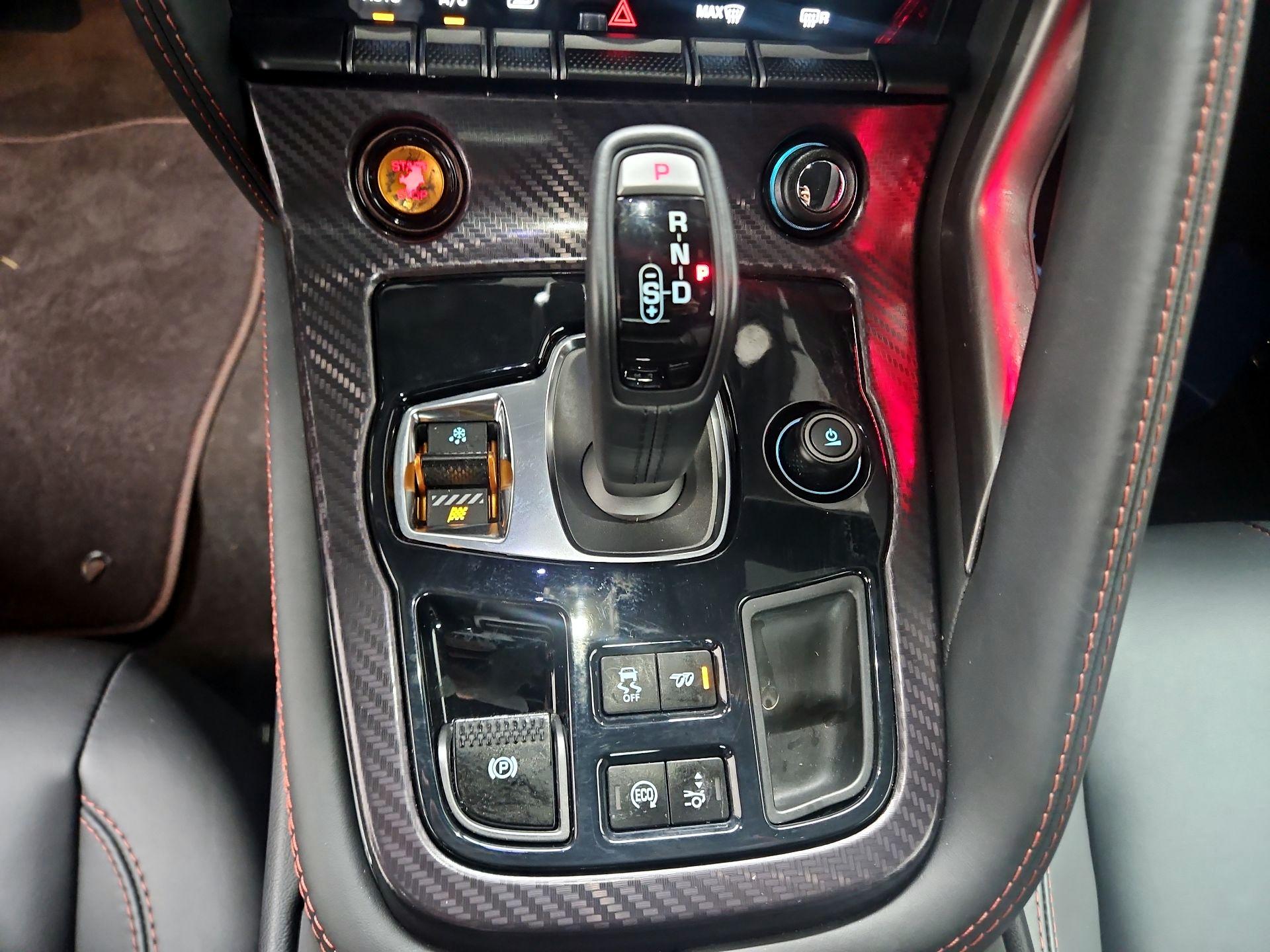 Thumbnail: 2015 Jaguar F-Type - 18