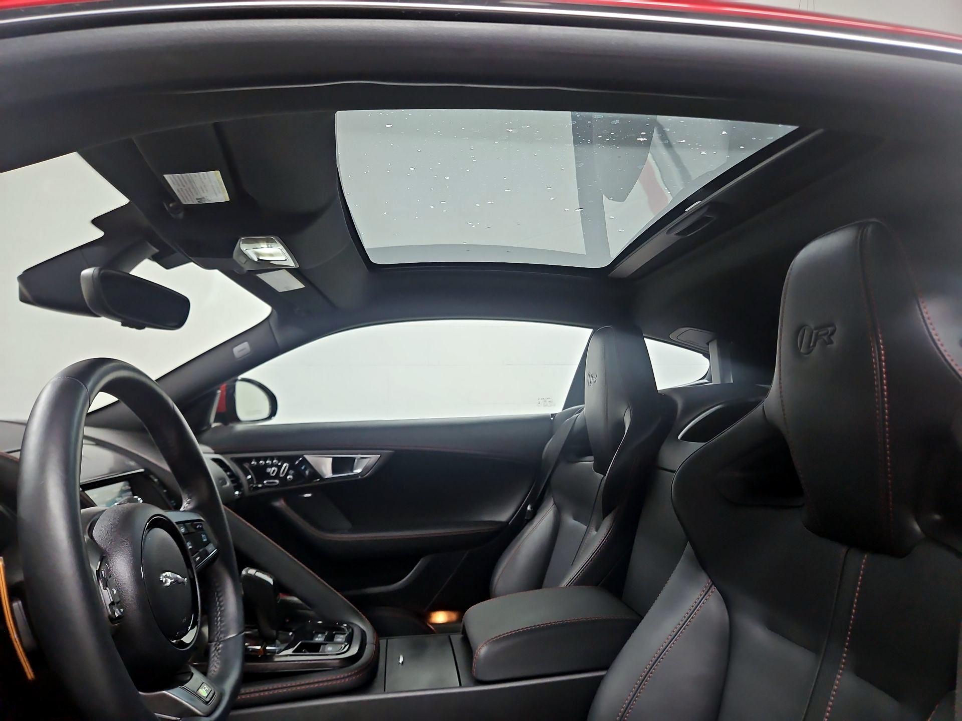 Thumbnail: 2015 Jaguar F-Type - 20