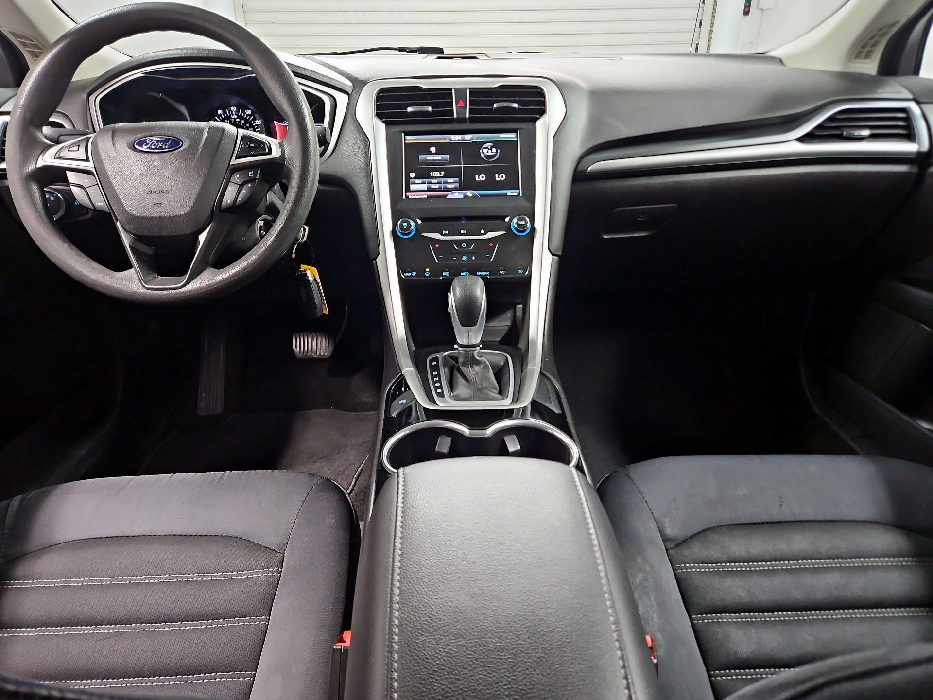 Thumbnail: 2015 Ford Fusion - 9