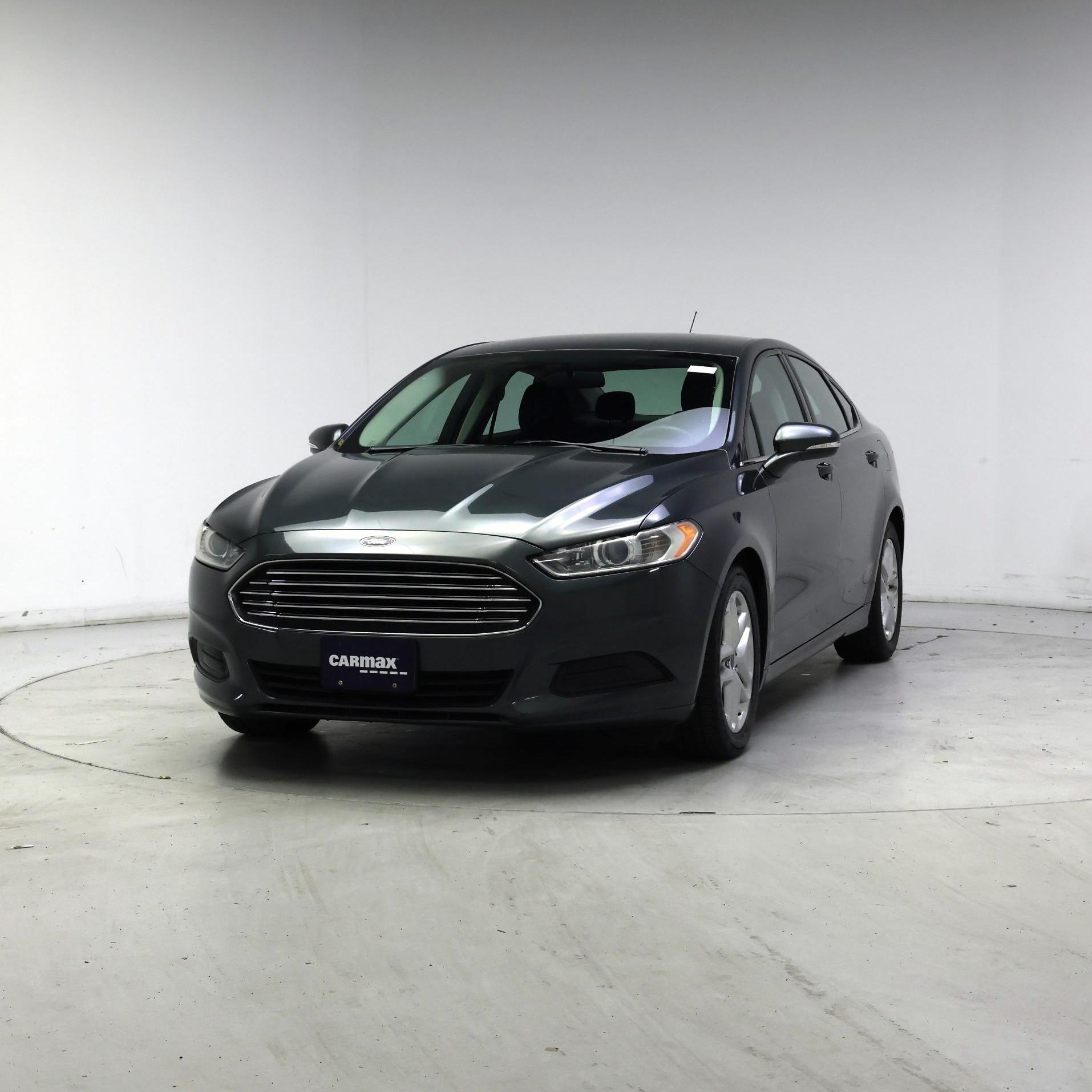 Thumbnail: 2015 Ford Fusion - 4