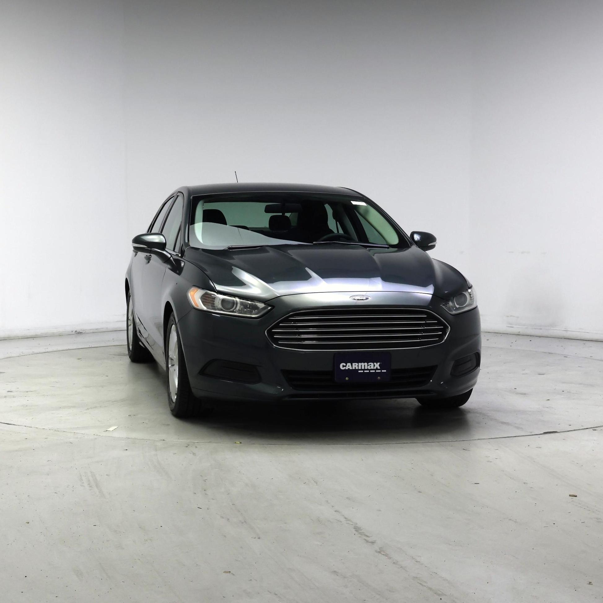 Thumbnail: 2015 Ford Fusion - 5