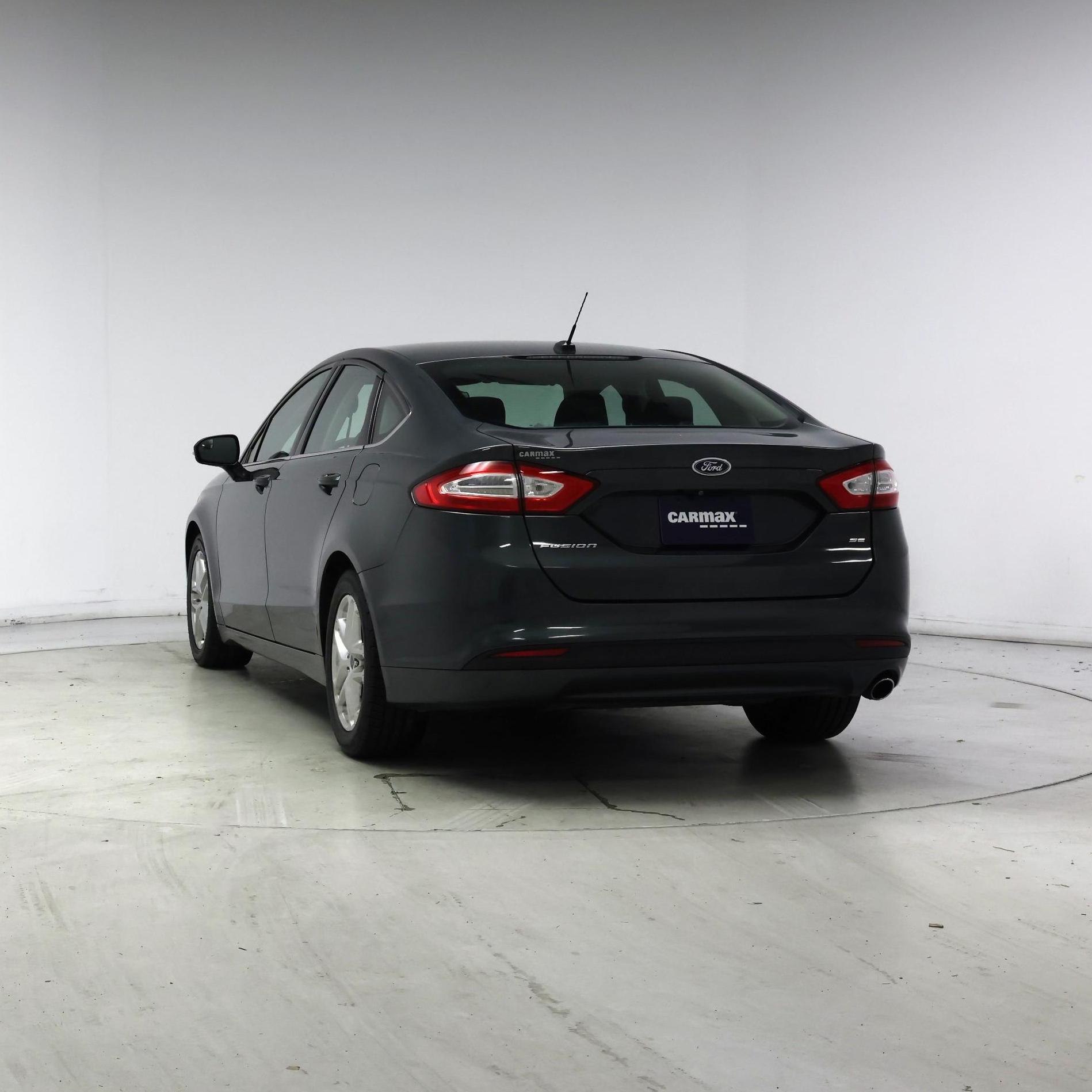 Thumbnail: 2015 Ford Fusion - 6