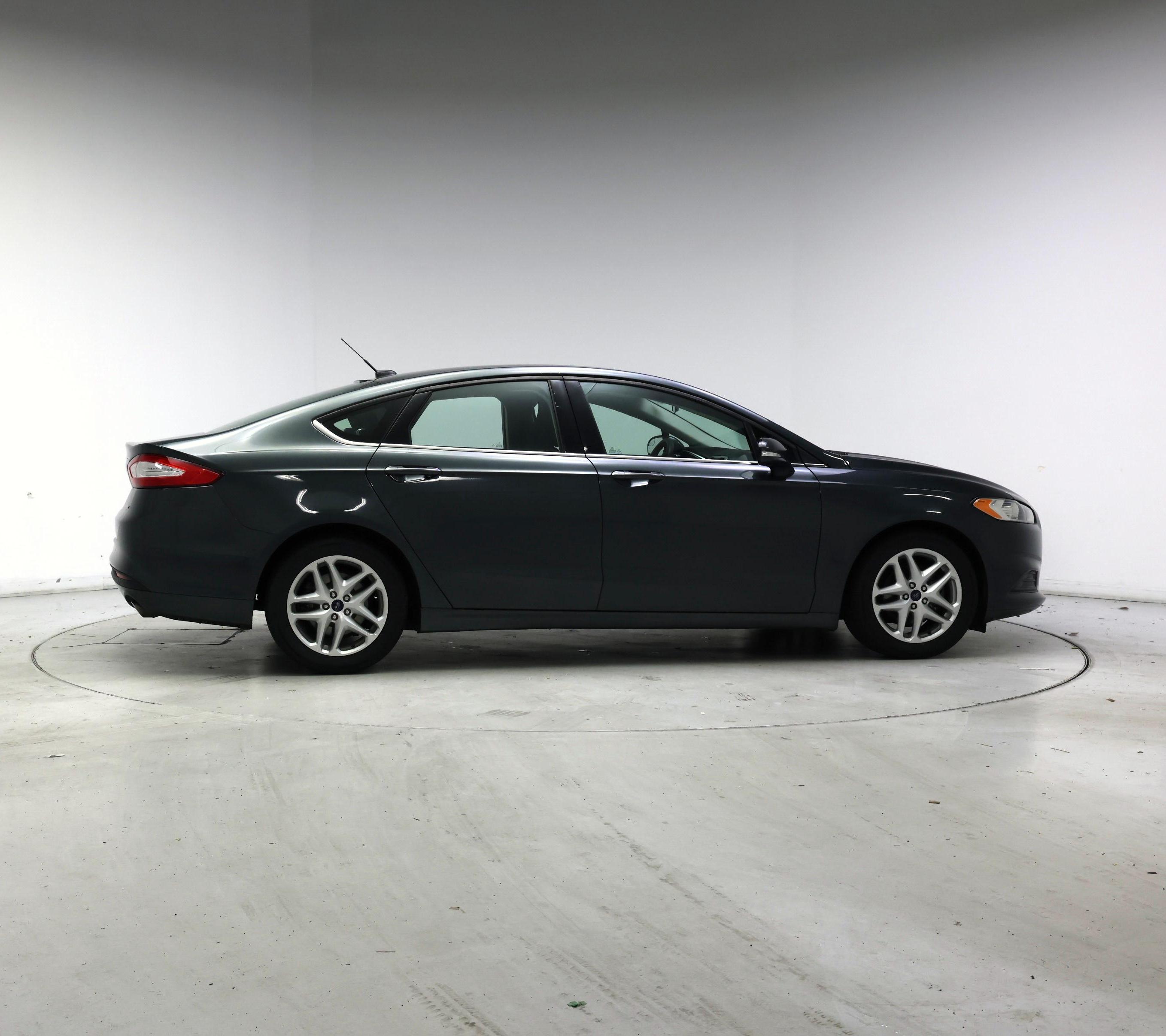 Thumbnail: 2015 Ford Fusion - 7