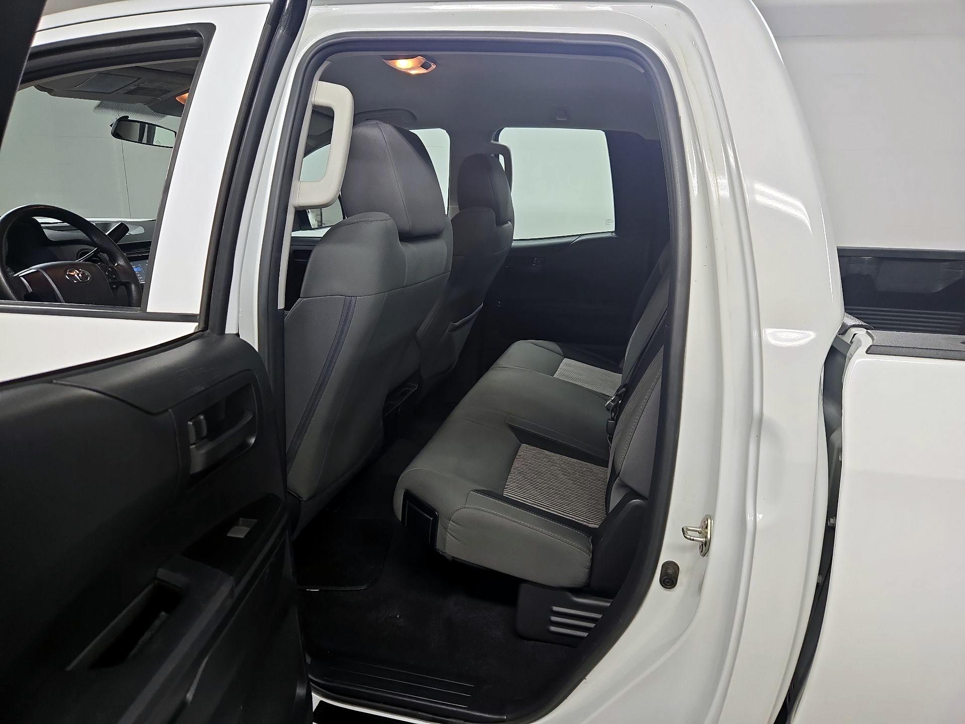 Thumbnail: 2017 Toyota Tundra - 19