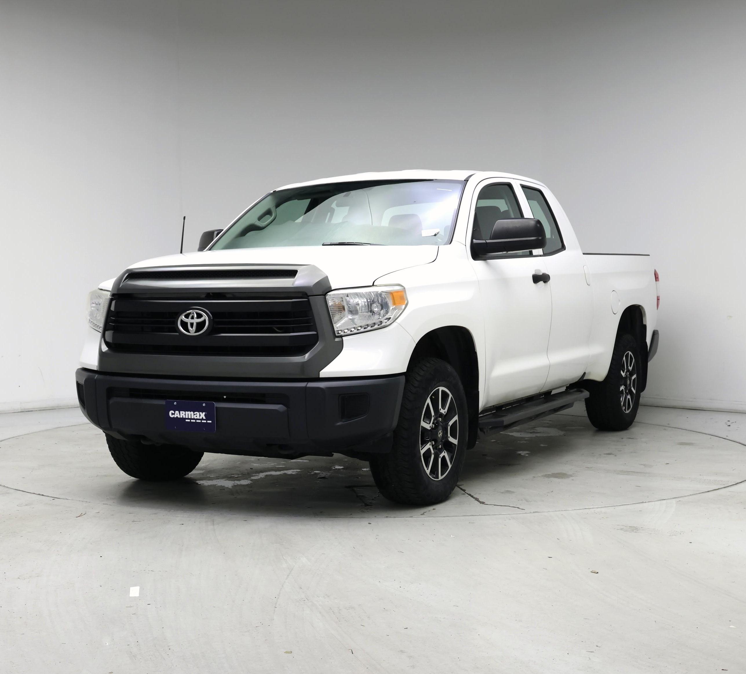 Thumbnail: 2017 Toyota Tundra - 4