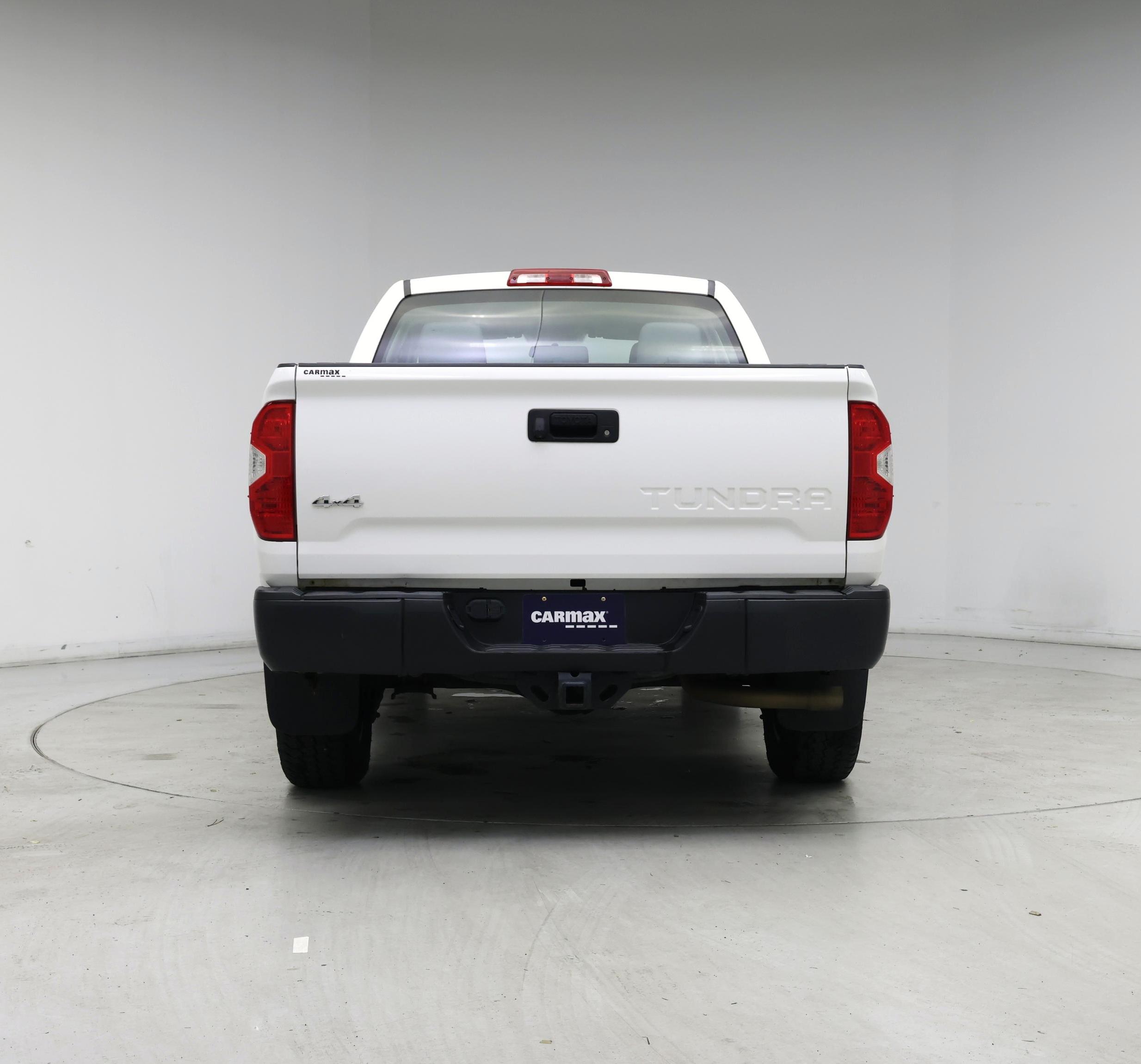 Thumbnail: 2017 Toyota Tundra - 6