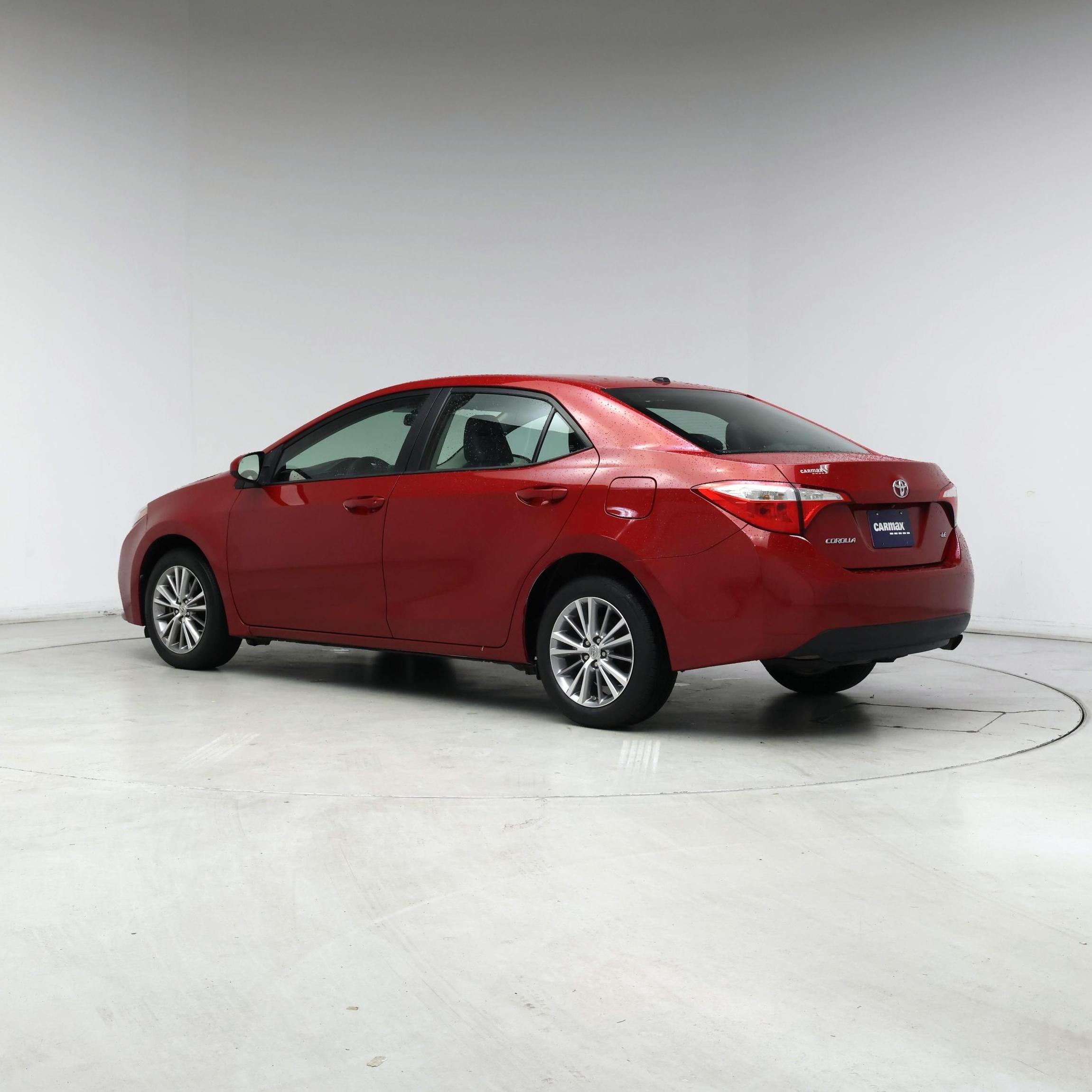 Thumbnail: 2015 Toyota Corolla - 2