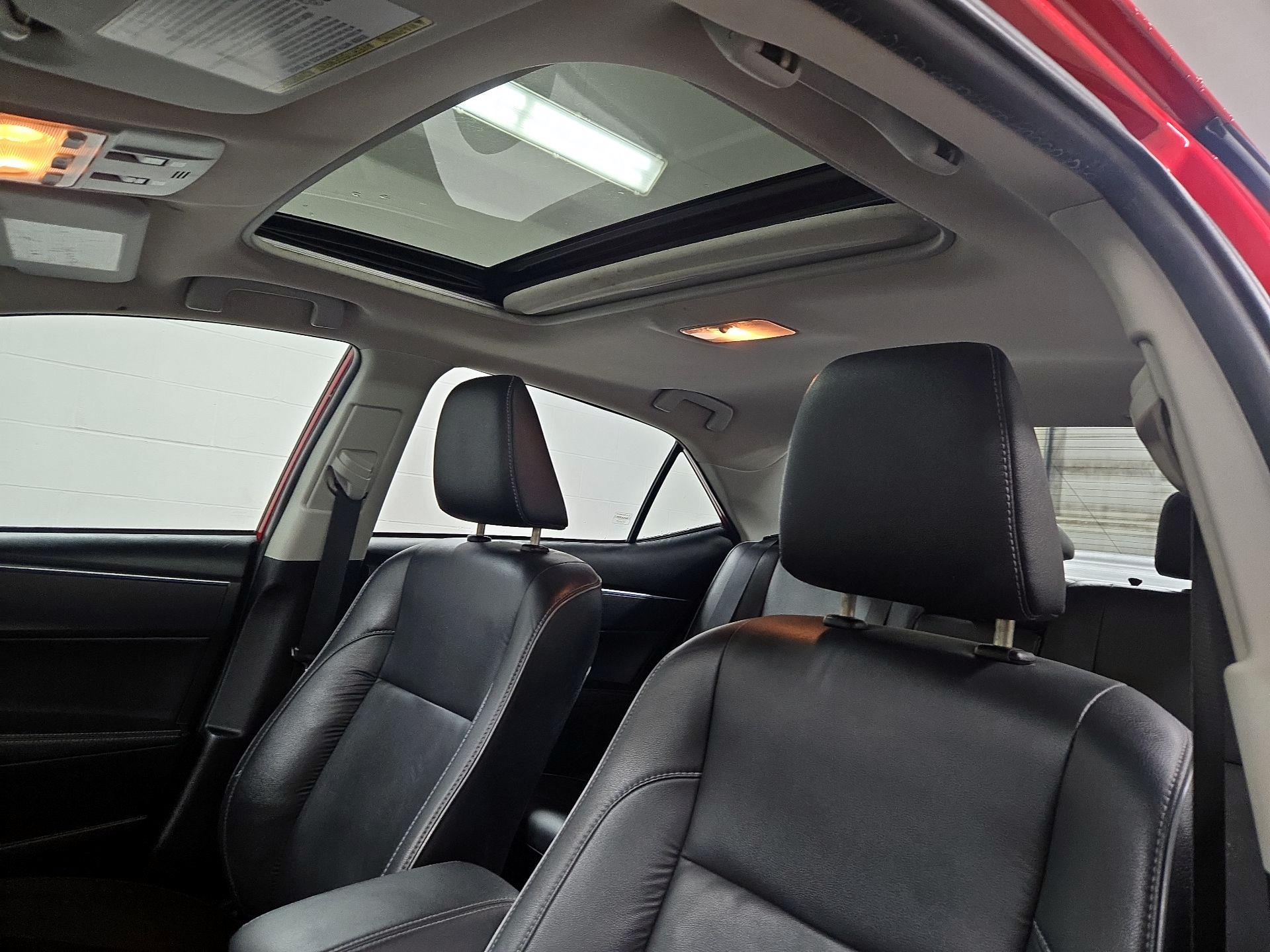 Thumbnail: 2015 Toyota Corolla - 20