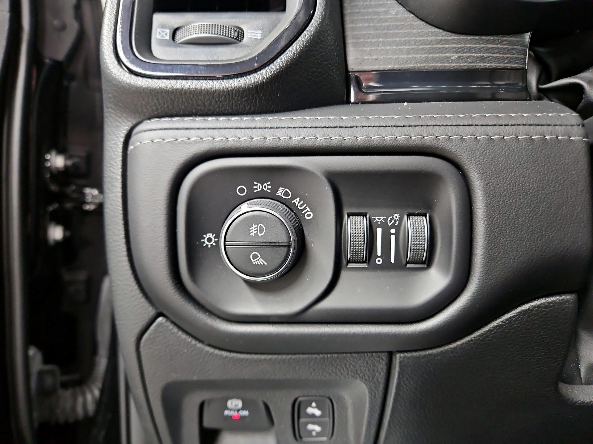 Thumbnail: 2022 RAM 1500 - 13