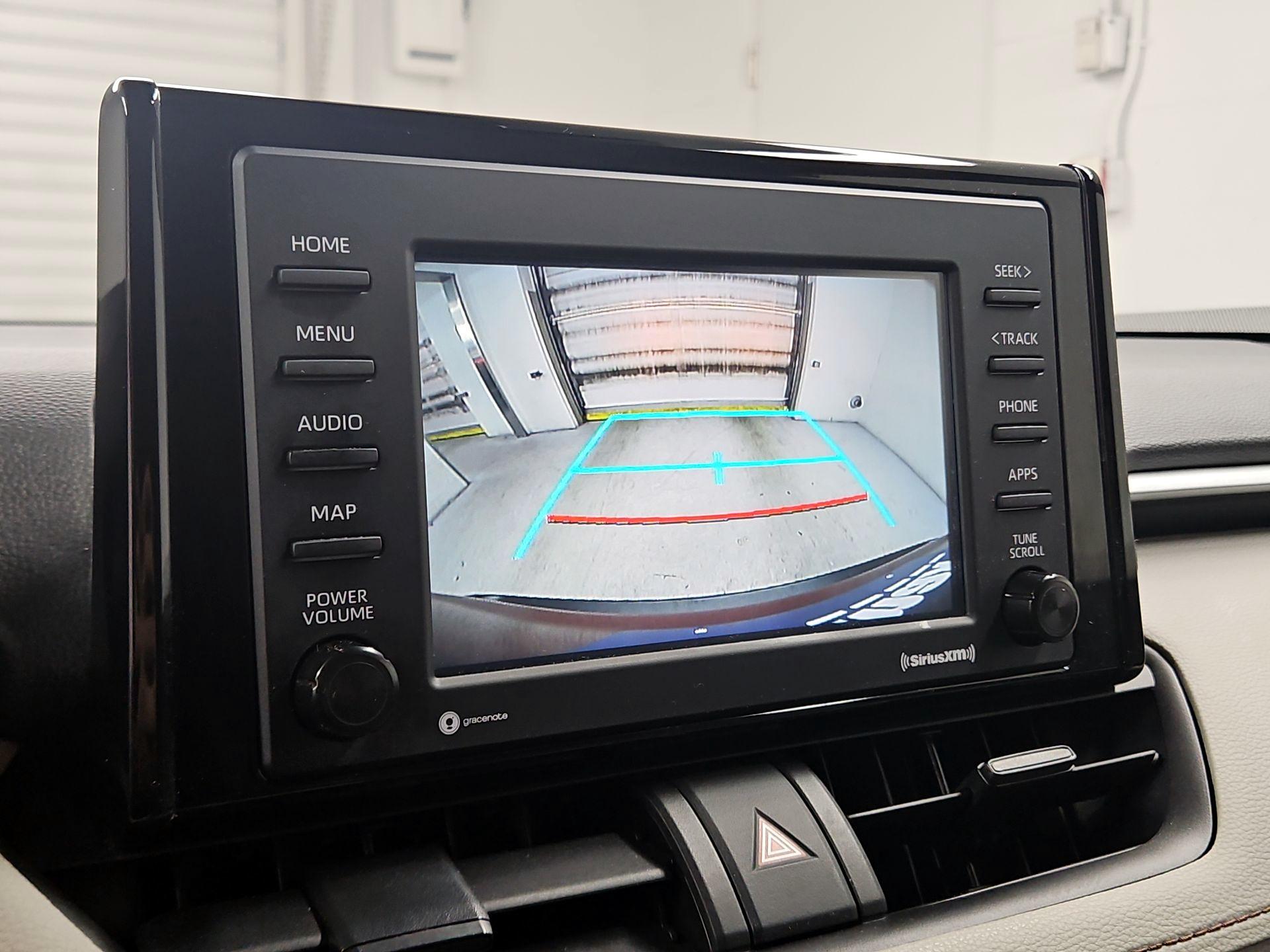 Thumbnail: 2022 Toyota RAV4 - 14