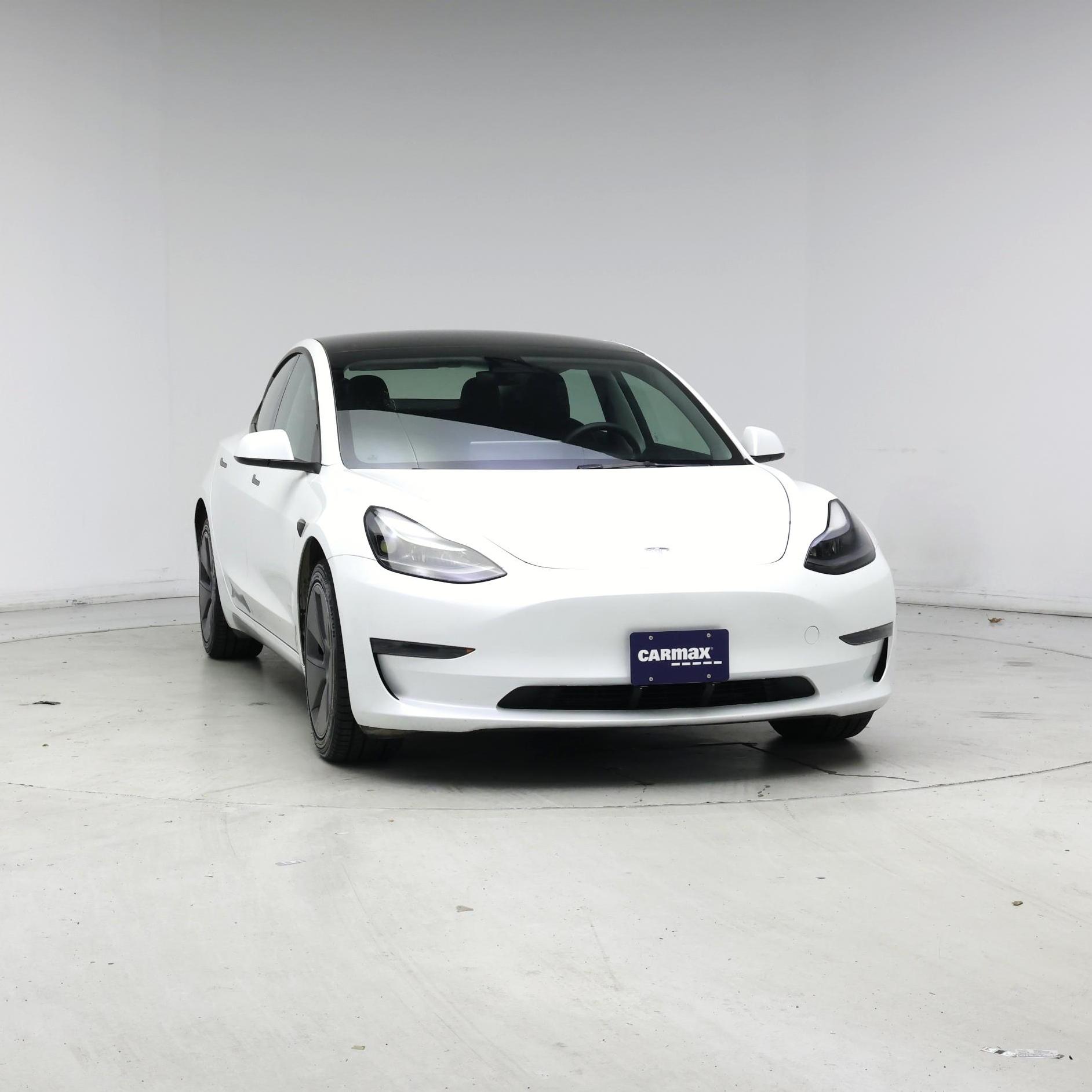 Thumbnail: 2023 Tesla Model 3 - 5