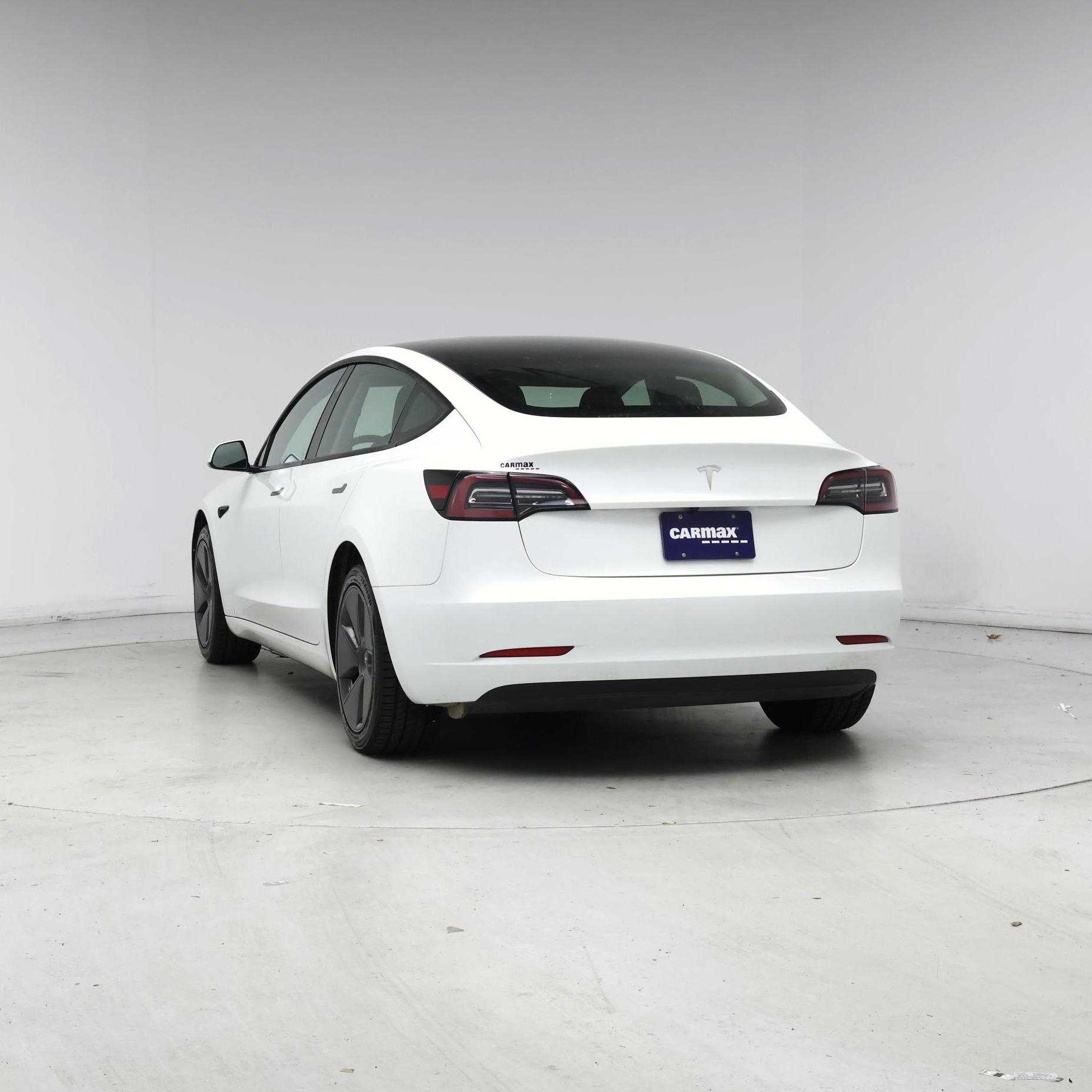 Thumbnail: 2023 Tesla Model 3 - 6