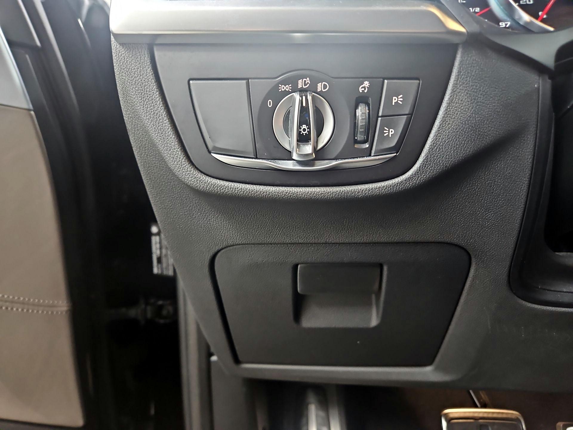 Thumbnail: 2020 BMW X3 - 13