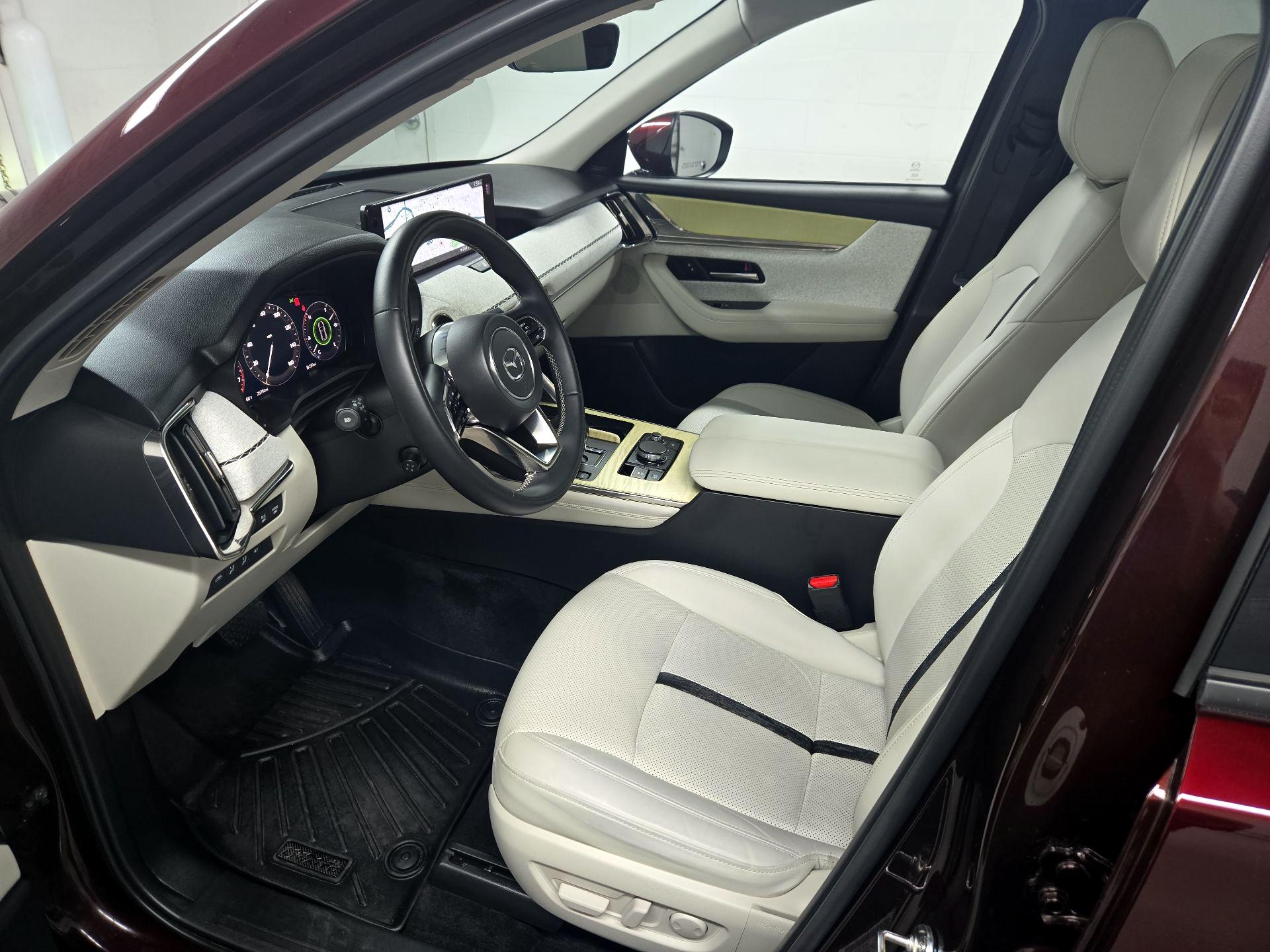 Thumbnail: 2024 Mazda CX-90 - 11