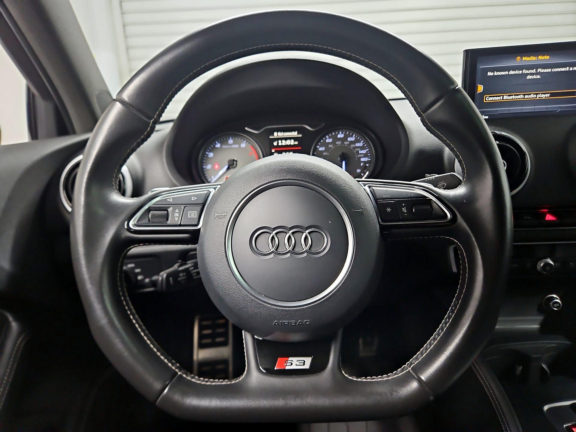 Thumbnail: 2016 Audi S3 - 10