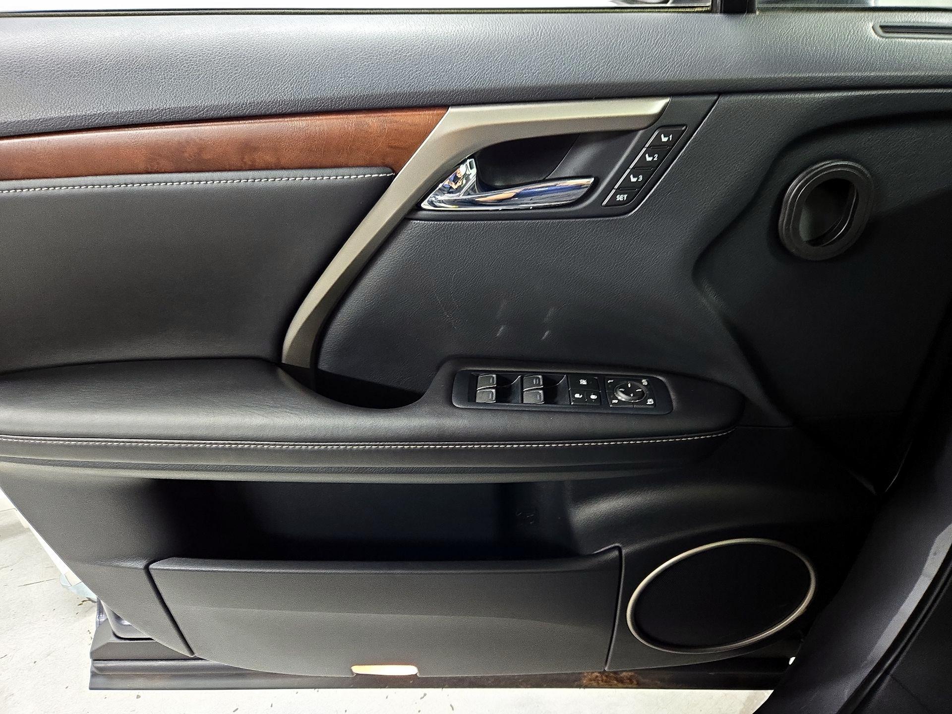 Thumbnail: 2020 Lexus RX - 12