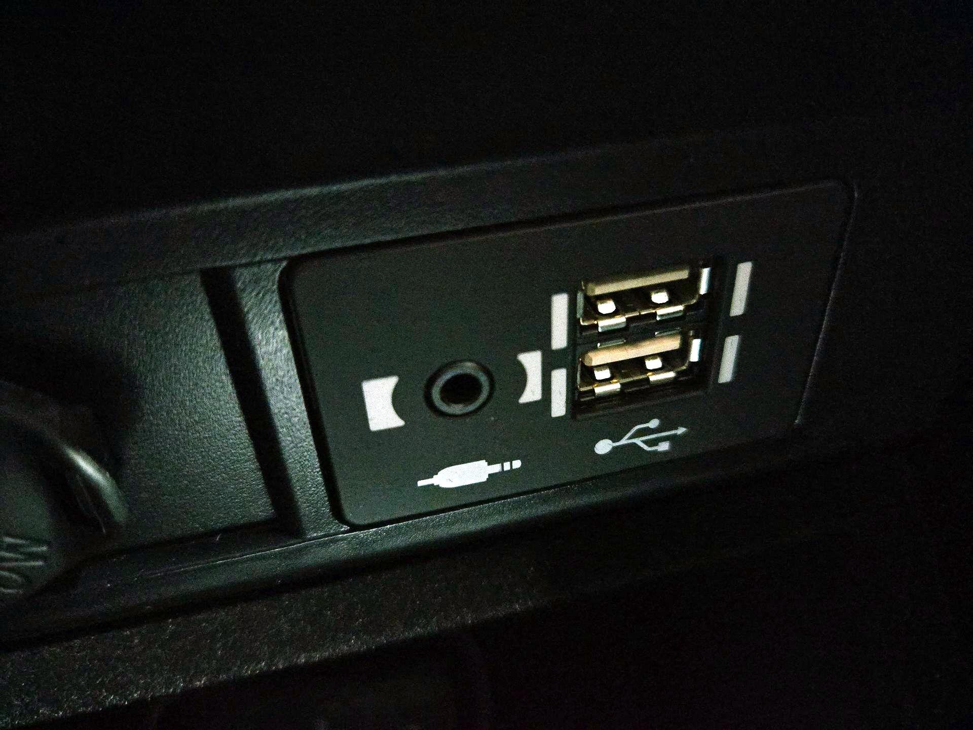 Thumbnail: 2020 Lexus RX - 19