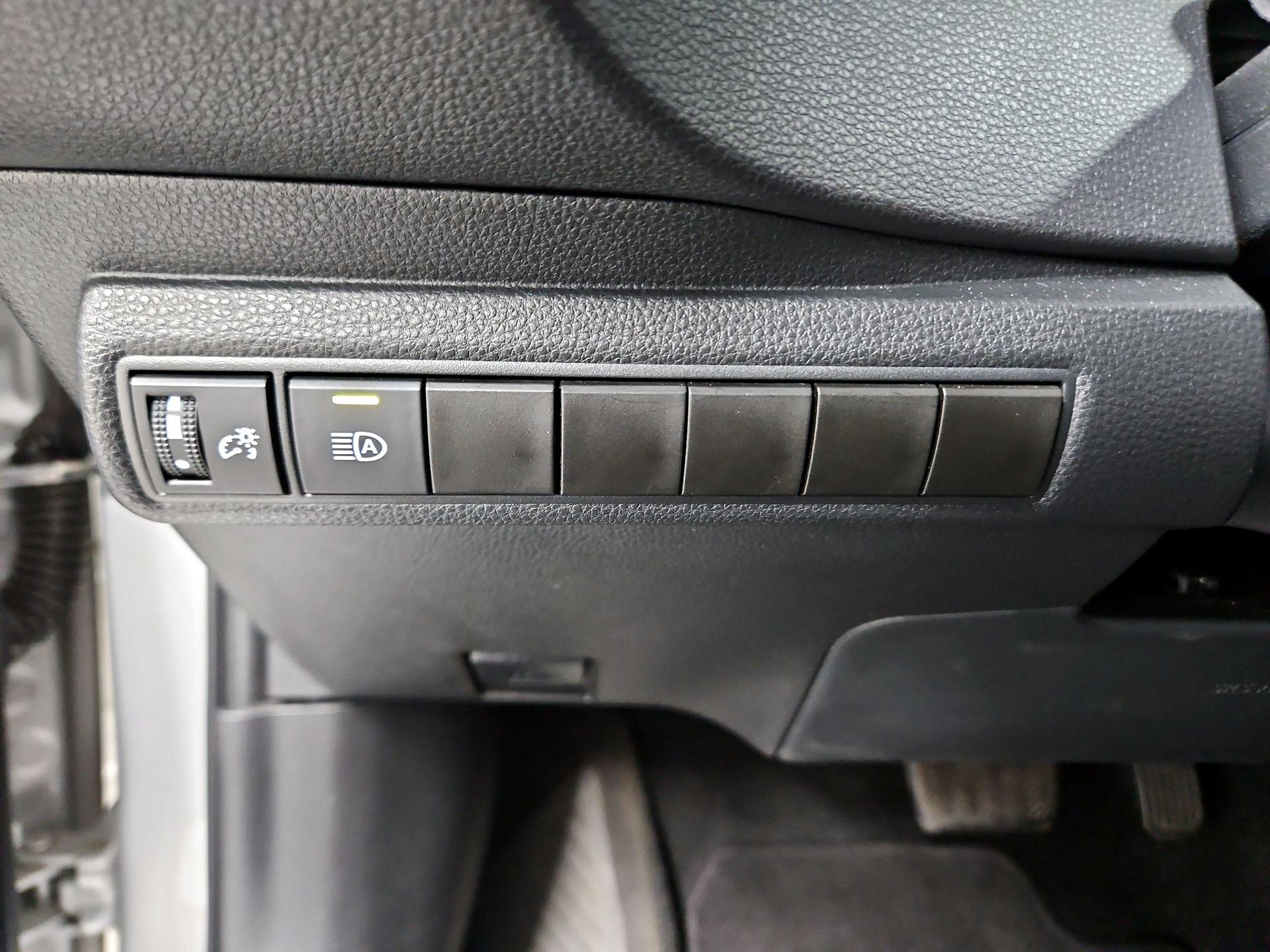 Thumbnail: 2023 Toyota Corolla - 13