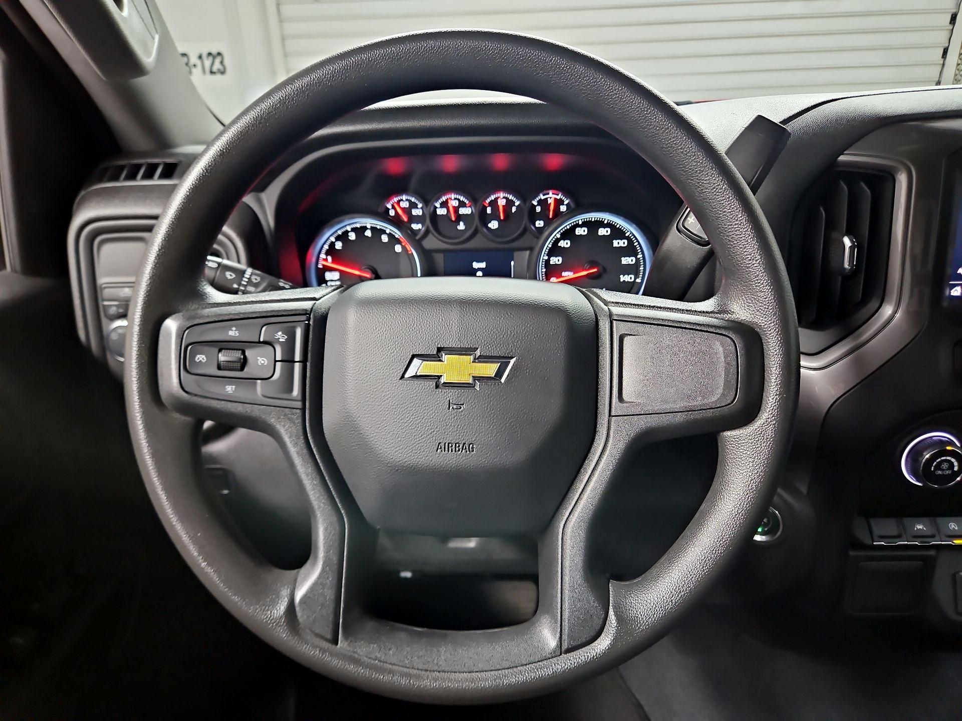 Thumbnail: 2023 Chevrolet Silverado 1500 - 10