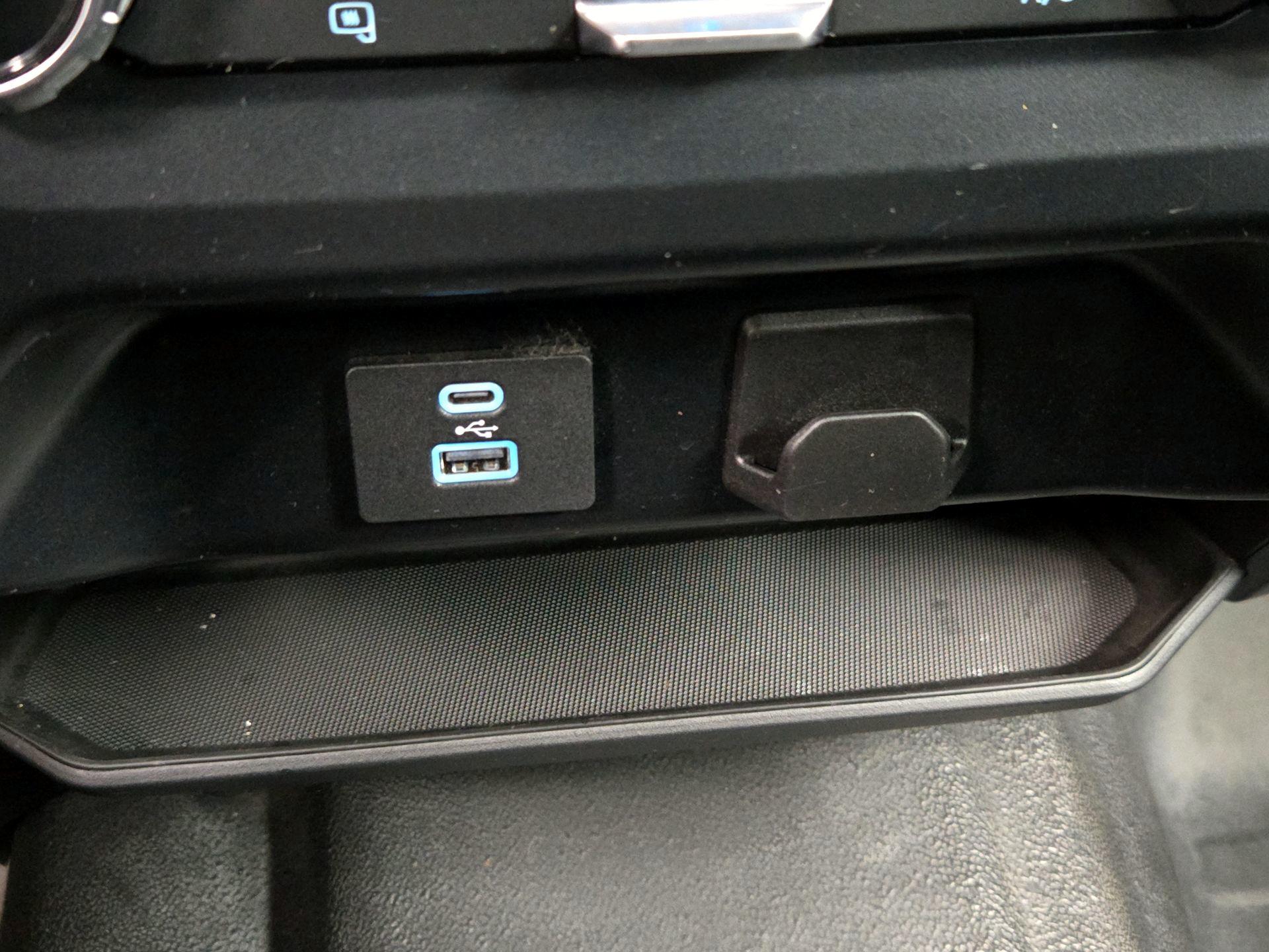 Thumbnail: 2023 Ford F-150 - 19