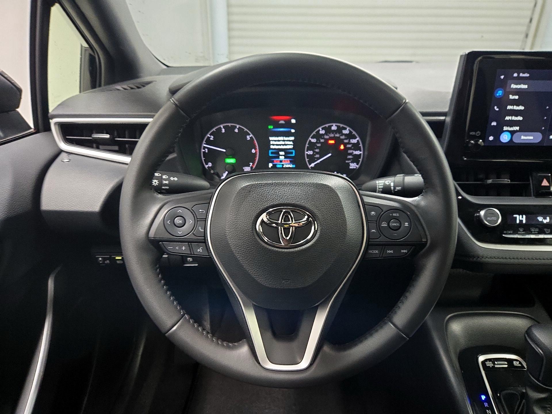 Thumbnail: 2023 Toyota Corolla - 10