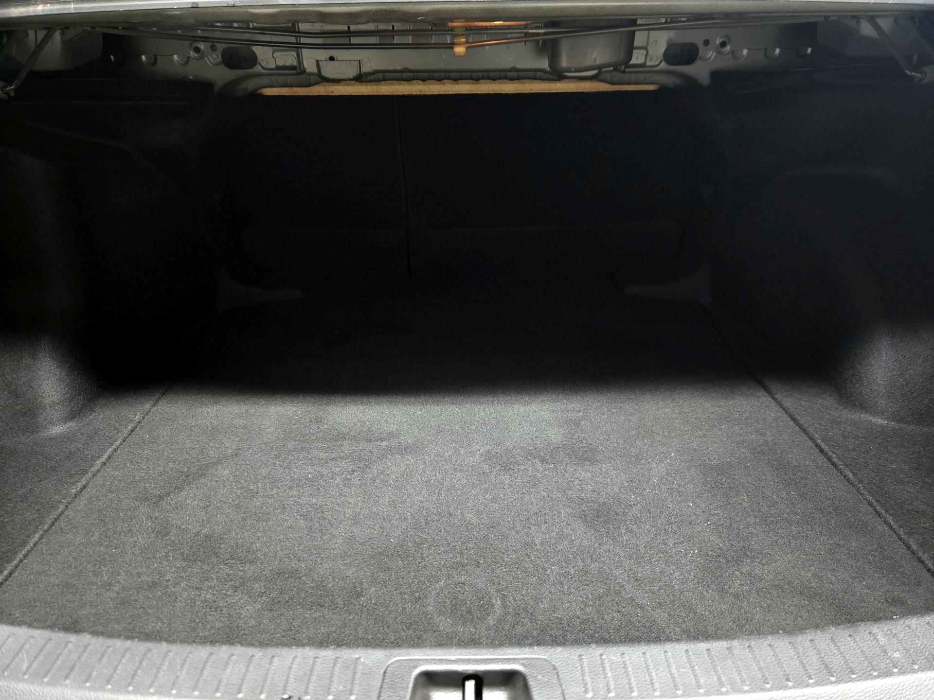 Thumbnail: 2023 Toyota Corolla - 20