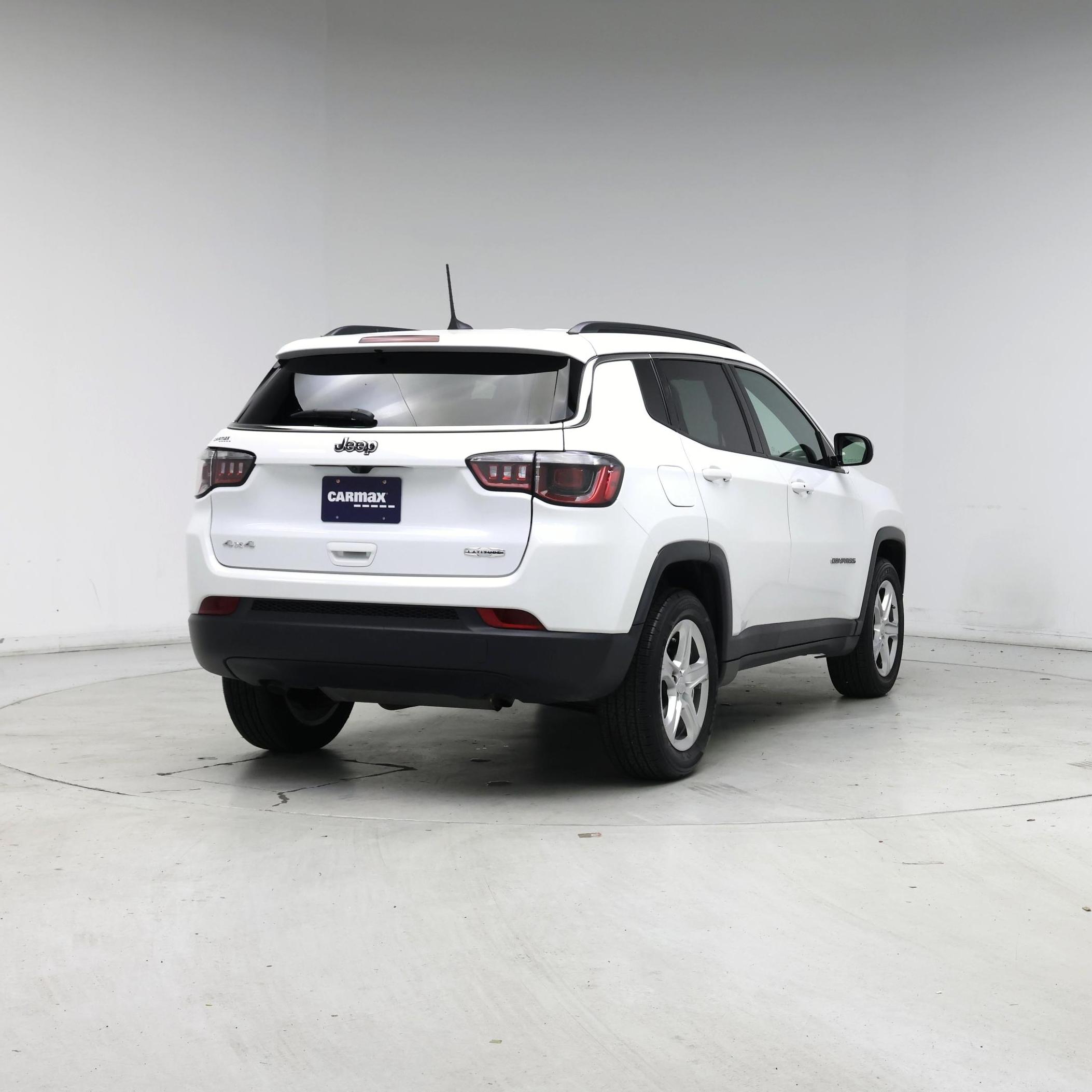 Thumbnail: 2023 Jeep Compass - 8