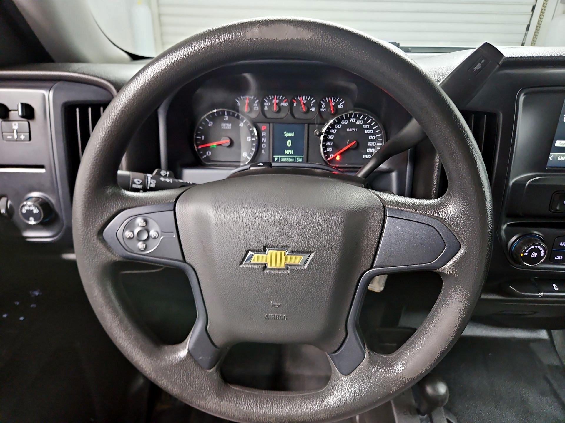 Thumbnail: 2017 Chevrolet Silverado 1500 - 10