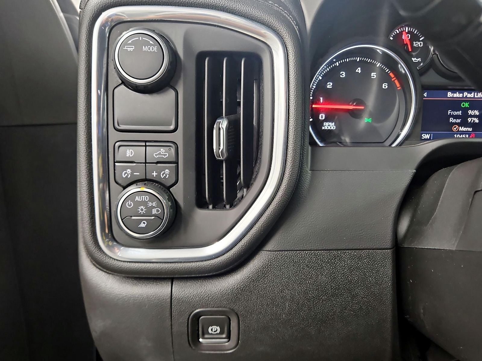 2022 Chevrolet Silverado 3500HD LT - Photo 14
