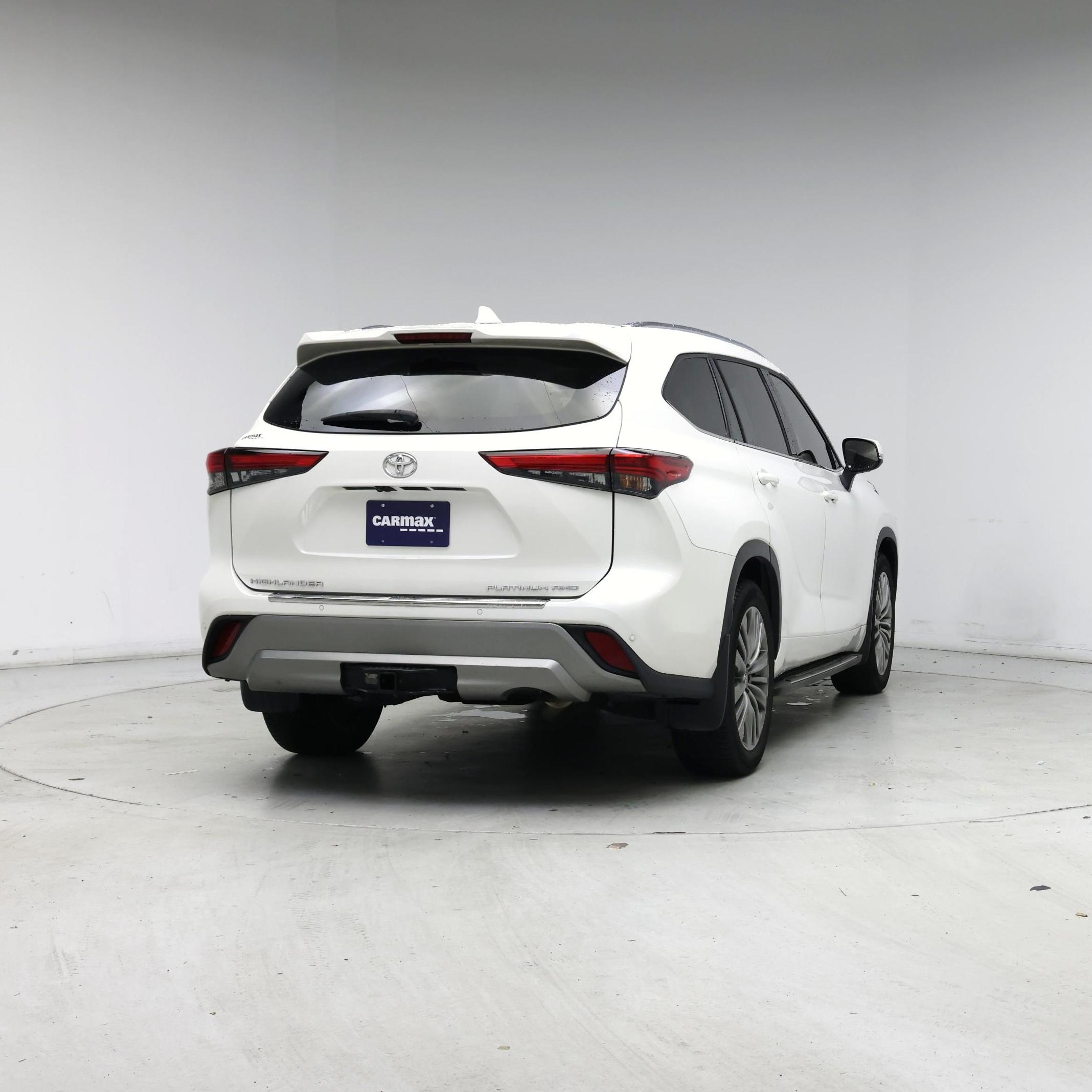 Thumbnail: 2021 Toyota Highlander - 8