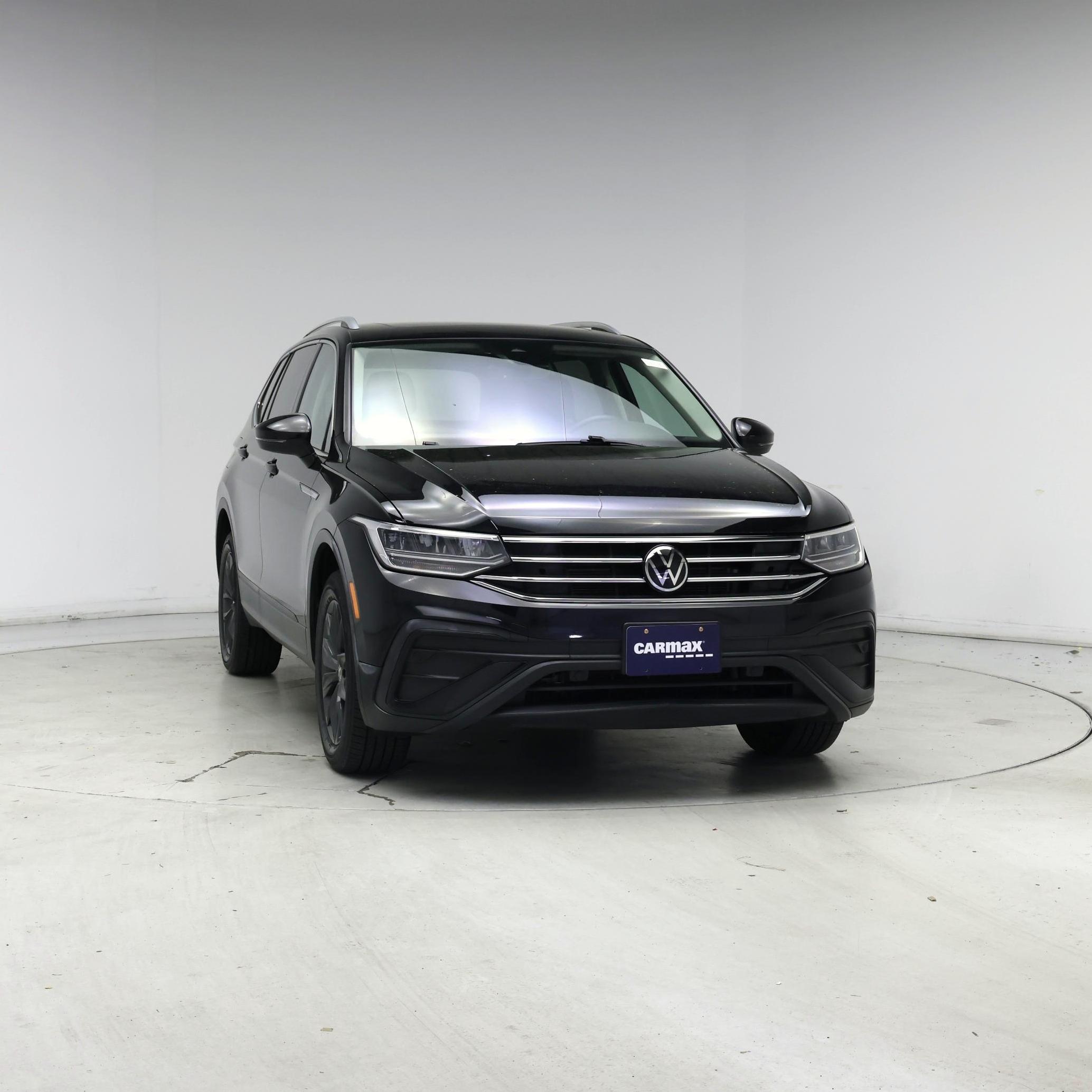 Thumbnail: 2022 Volkswagen Tiguan - 5