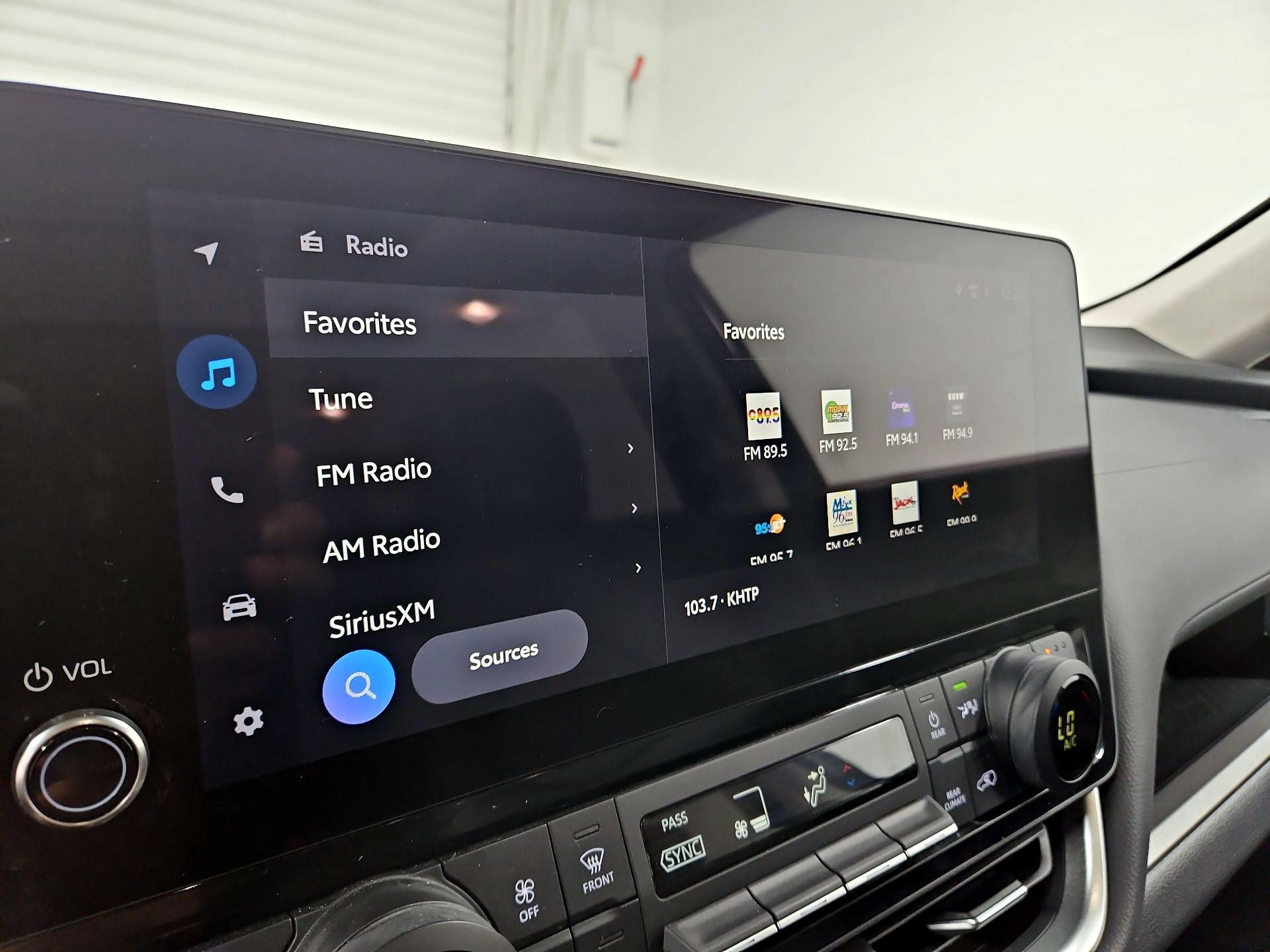 Thumbnail: 2025 Toyota Grand Highlander - 15