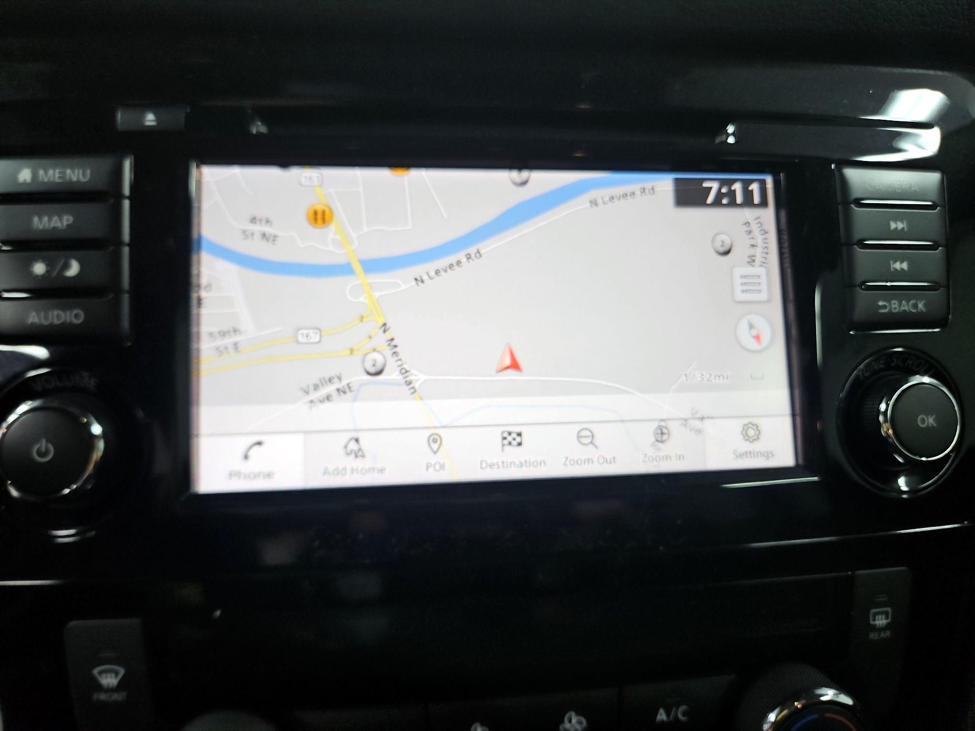 Thumbnail: 2019 Nissan Rogue - 14