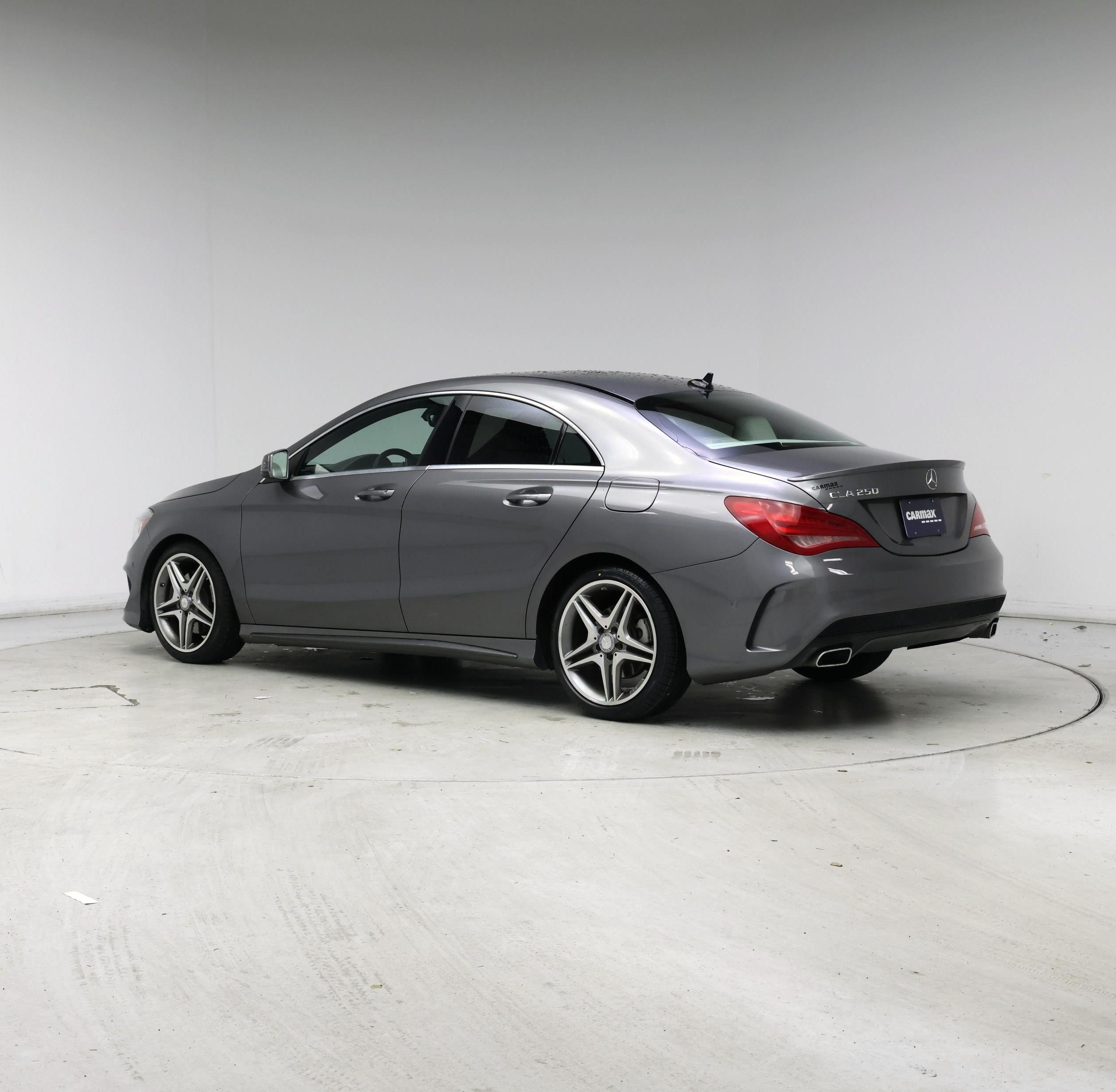 Thumbnail: 2015 Mercedes-Benz CLA - 2