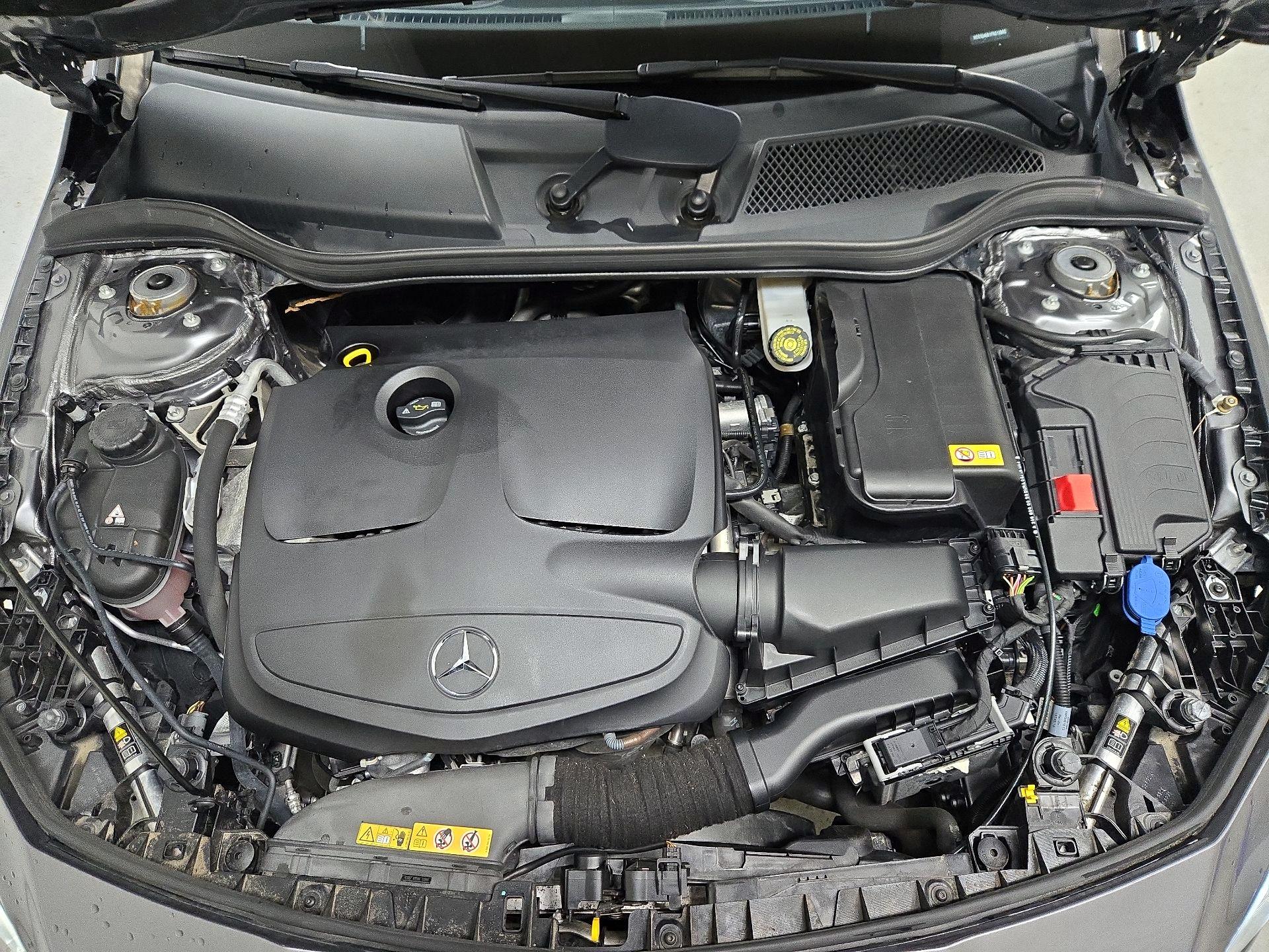 Thumbnail: 2015 Mercedes-Benz CLA - 20